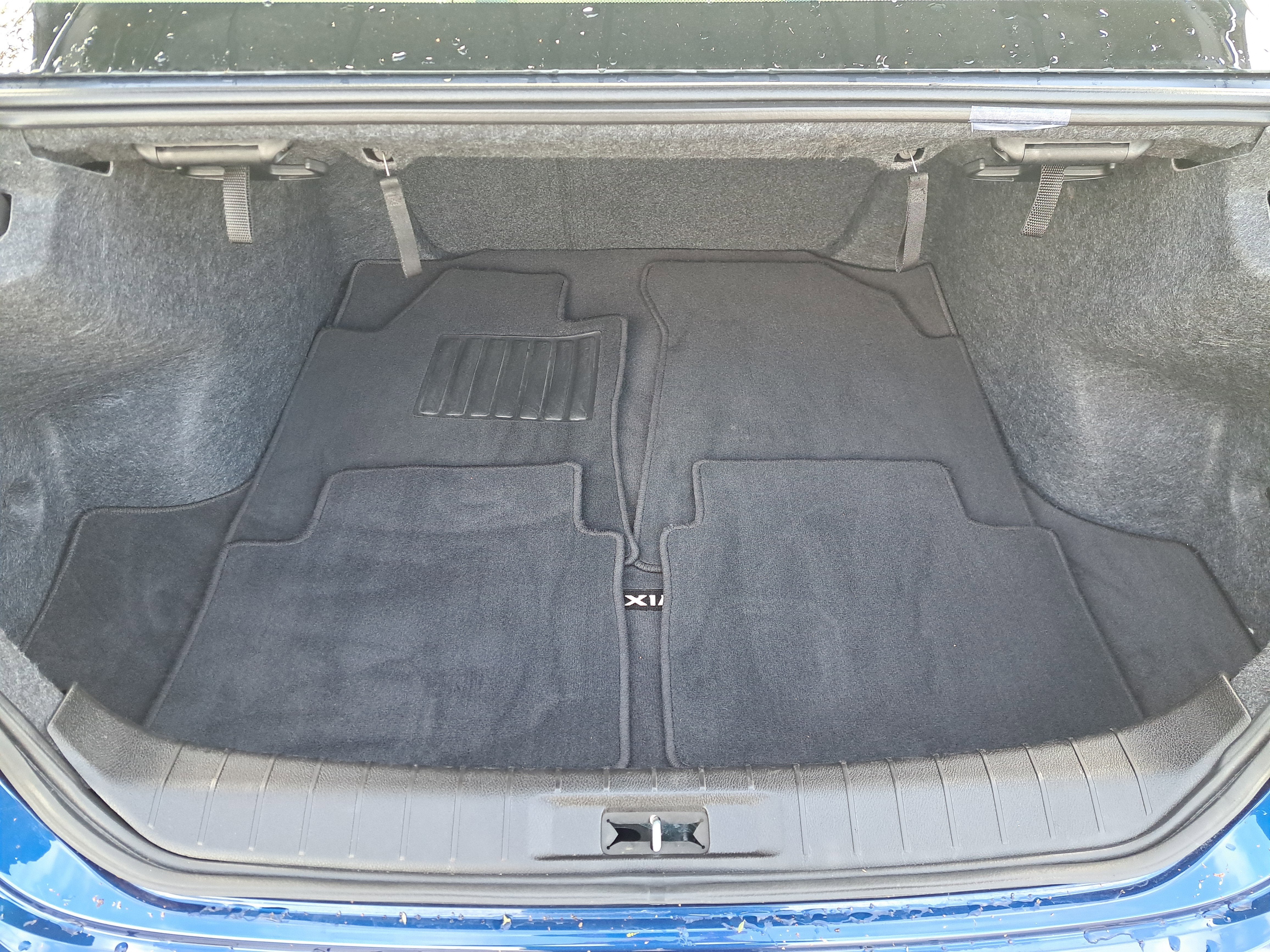 2022 Nissan Maxima SV