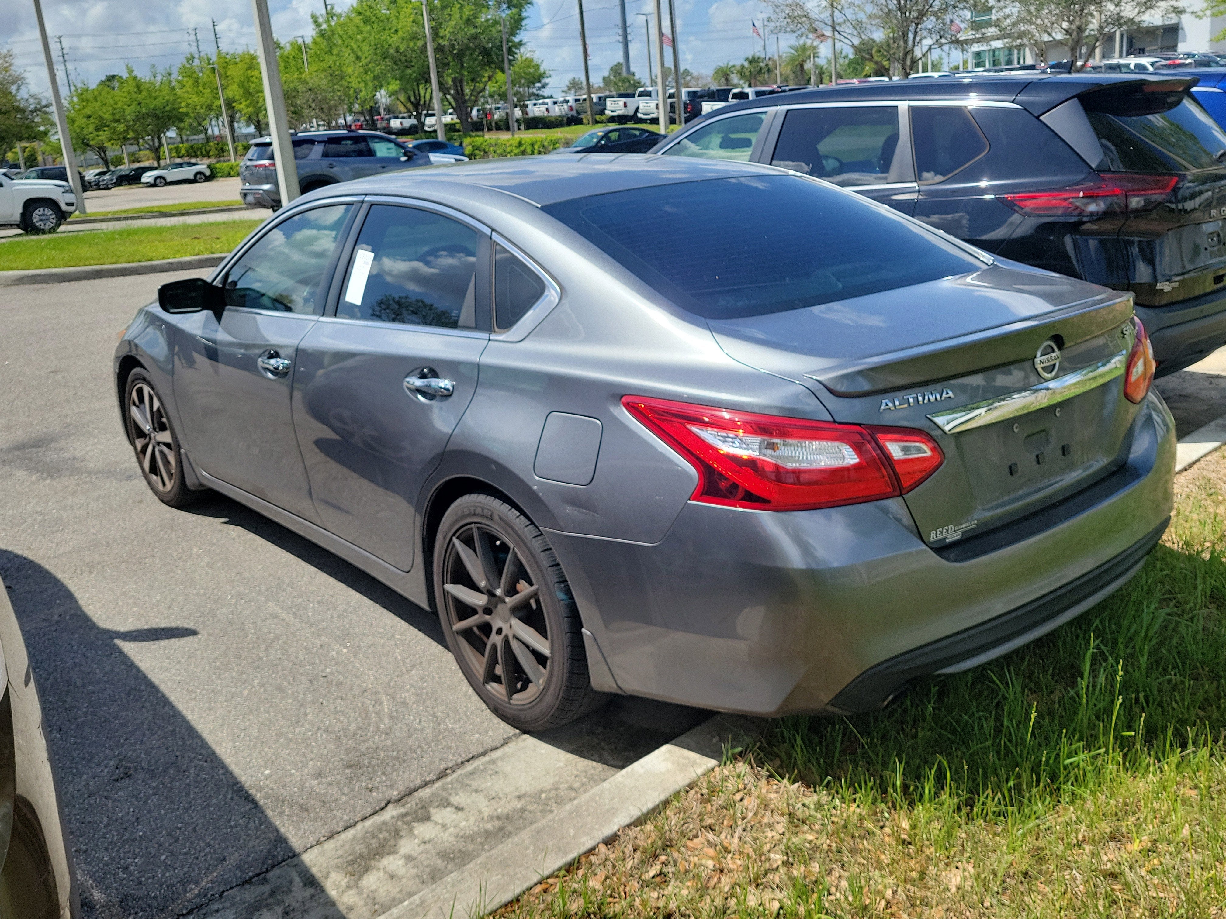 2016 Nissan Altima 2.5 SR