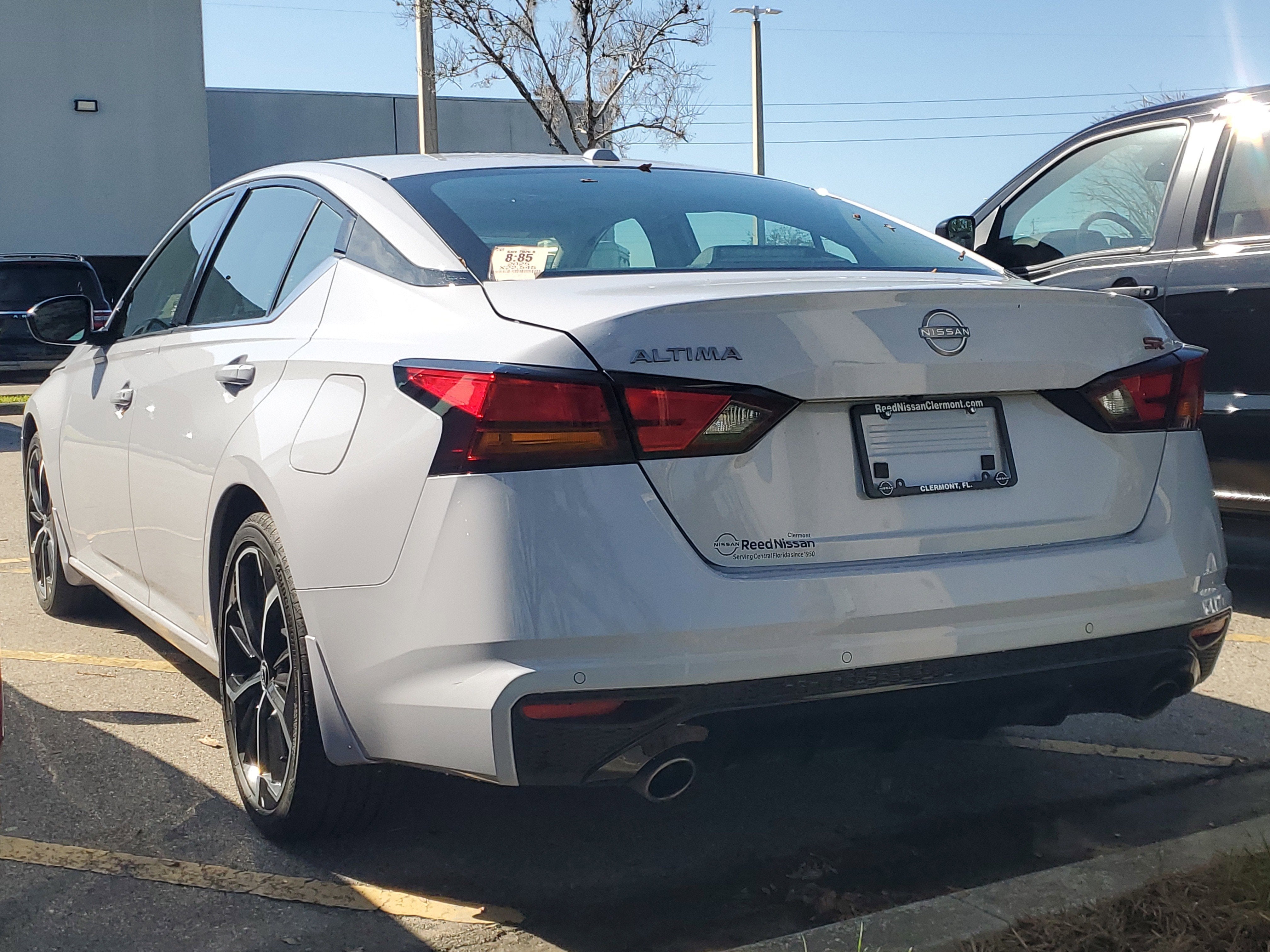 2025 Nissan Altima SR