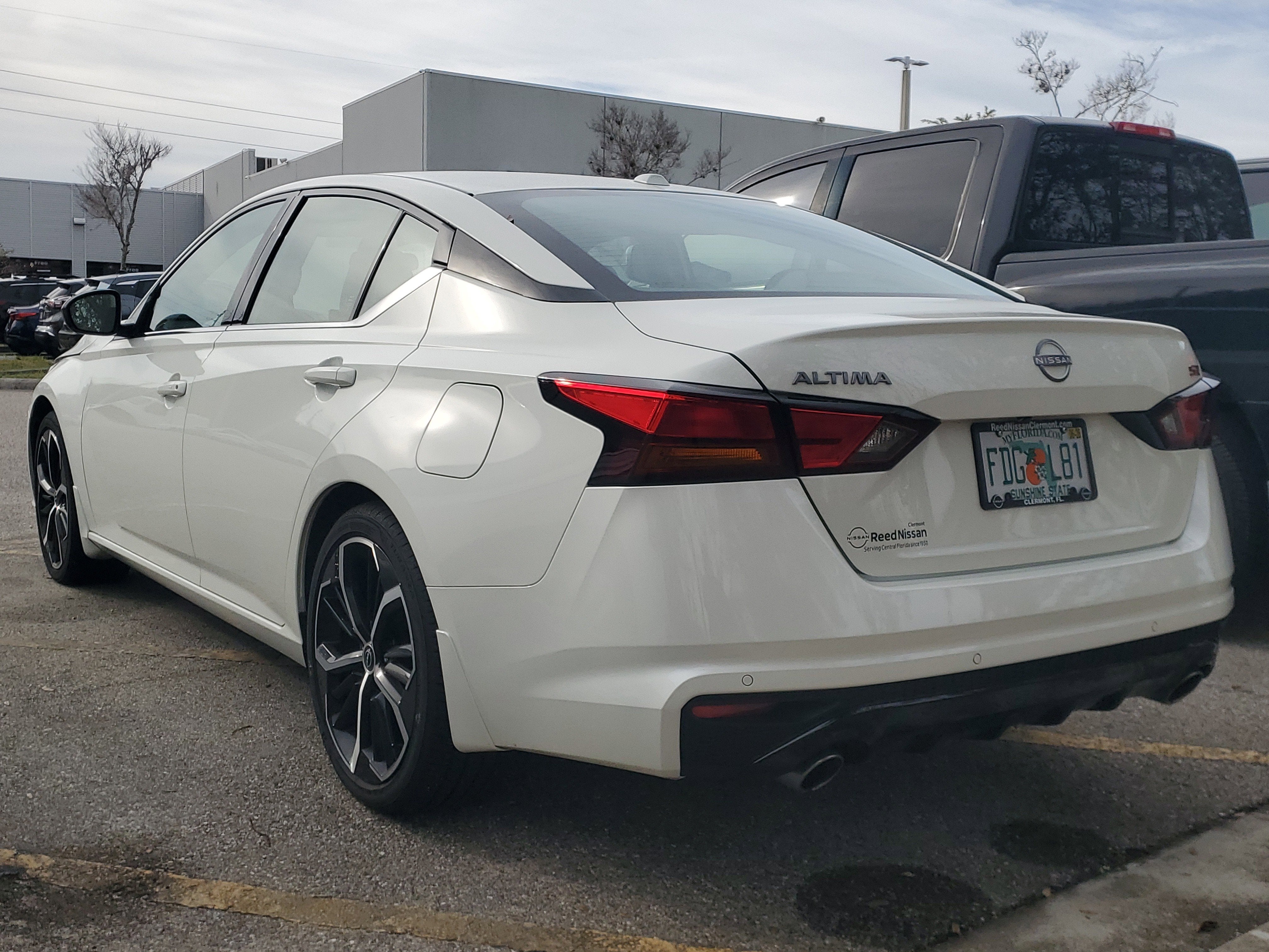 2025 Nissan Altima SR