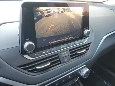 2022 Nissan Altima 2.5 SV