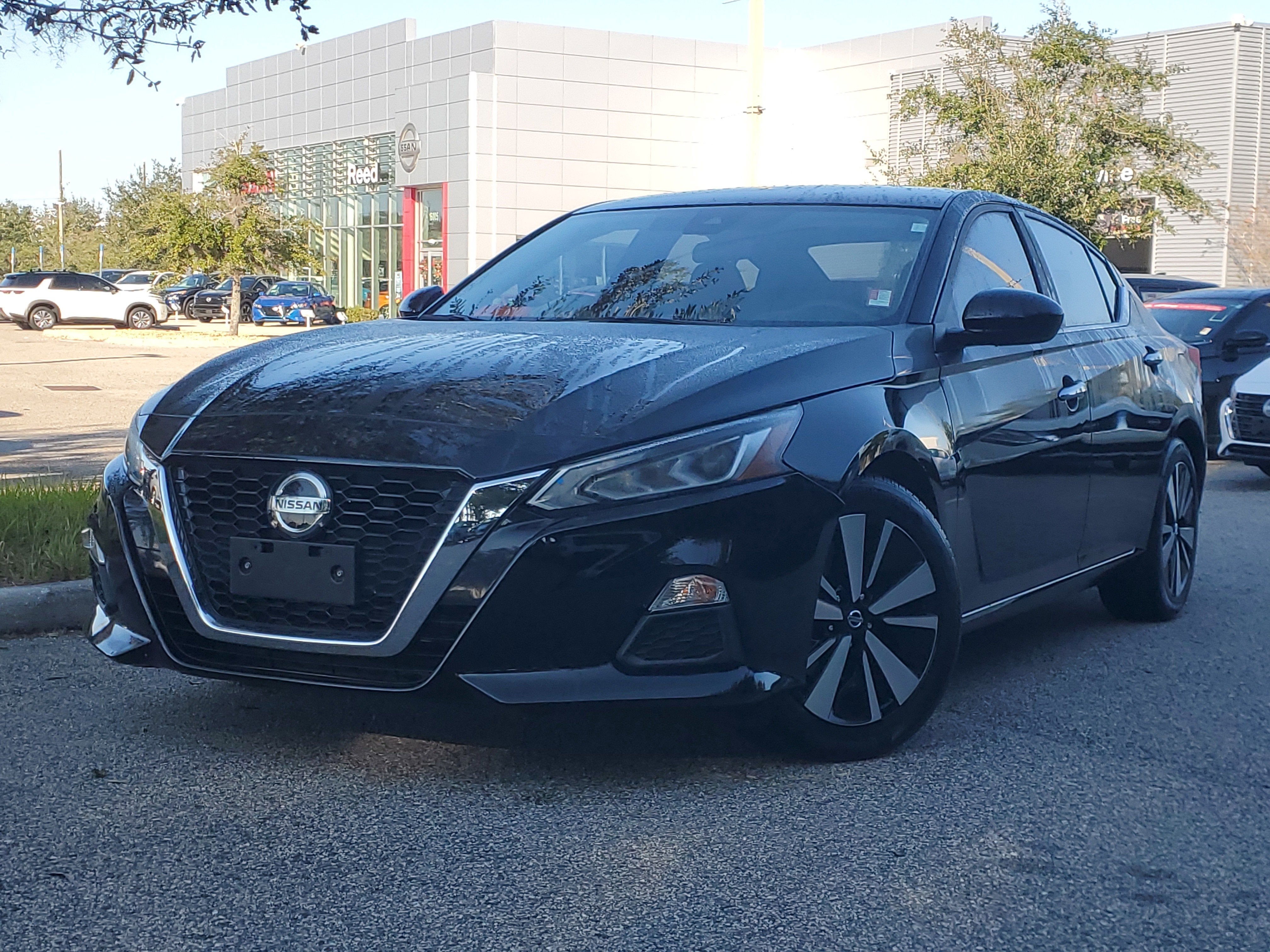 2022 Nissan Altima 2.5 SV