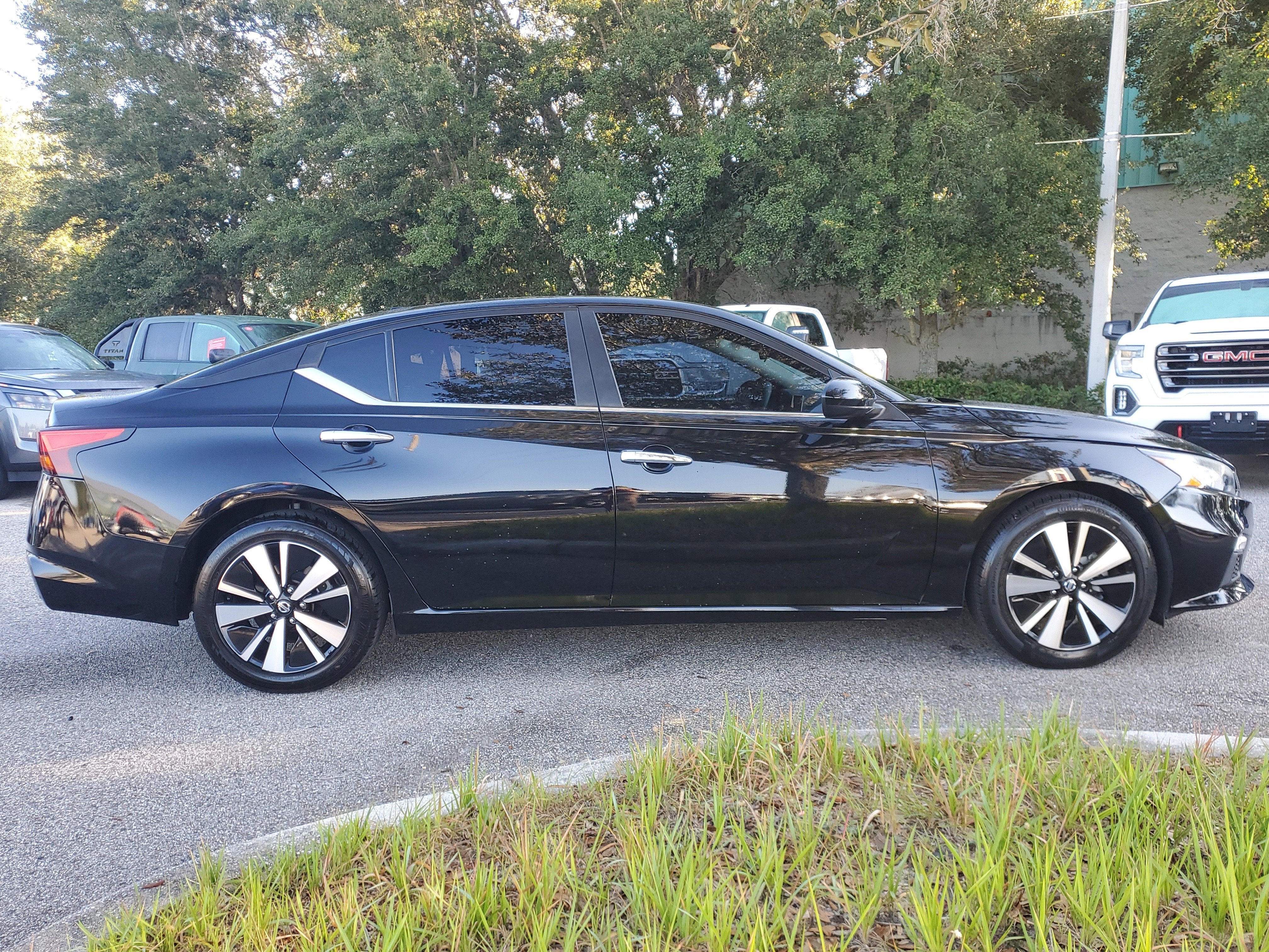 2022 Nissan Altima 2.5 SV