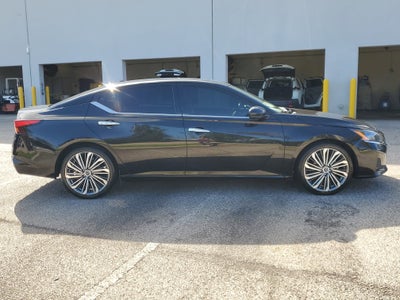2023 Nissan Altima 2.5 SL