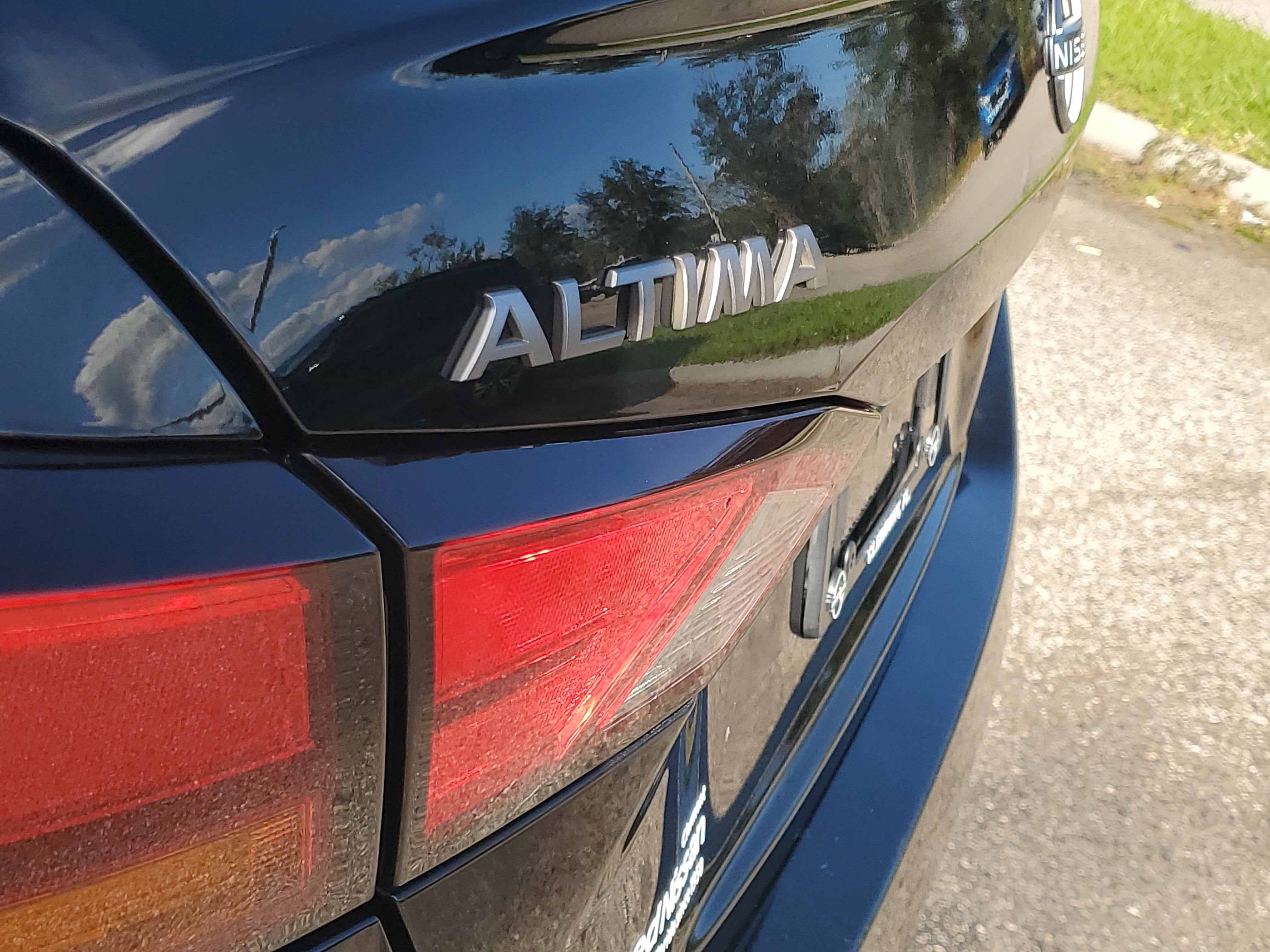 2023 Nissan Altima 2.5 SL