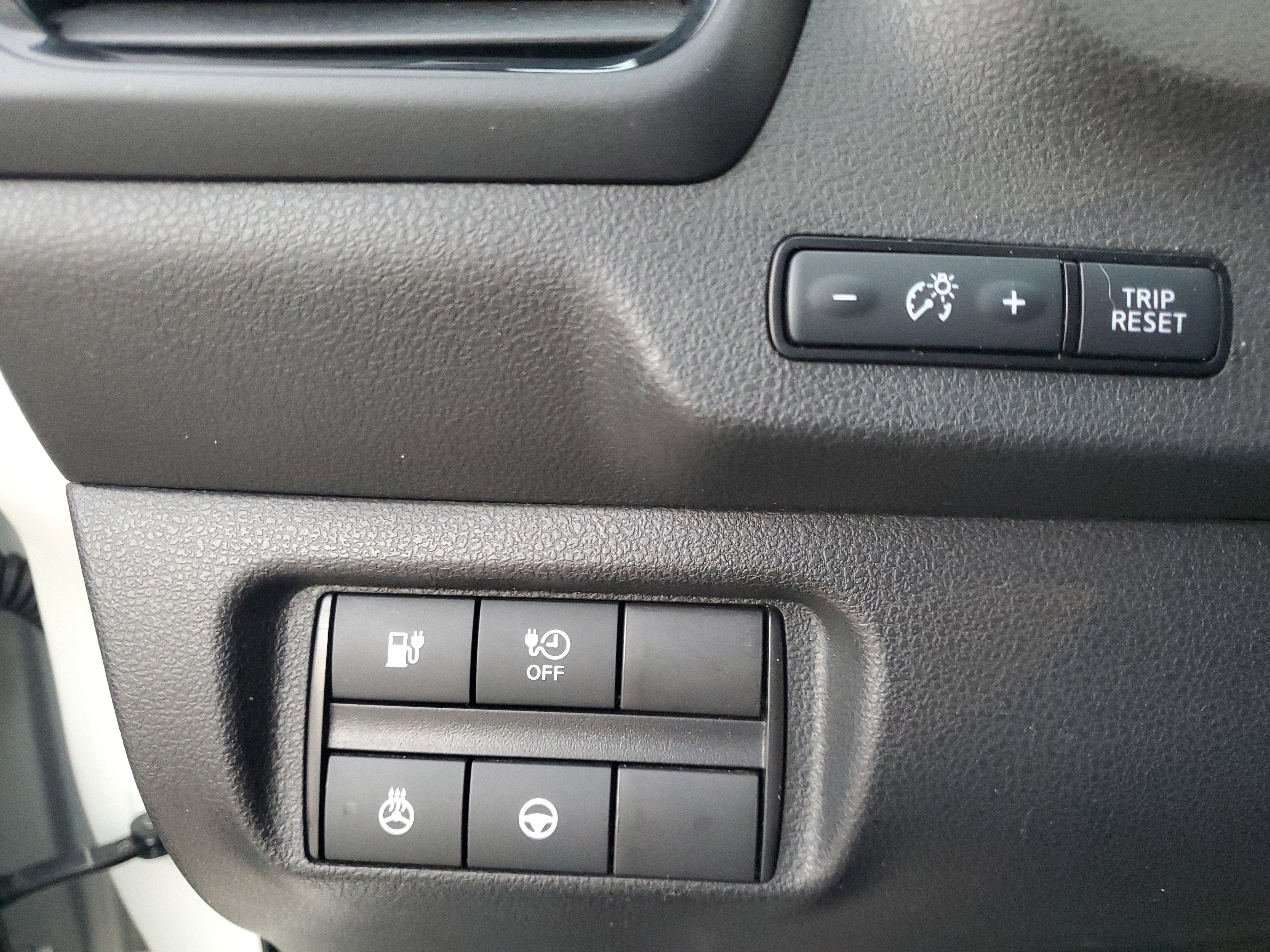 2024 Nissan LEAF SV PLUS