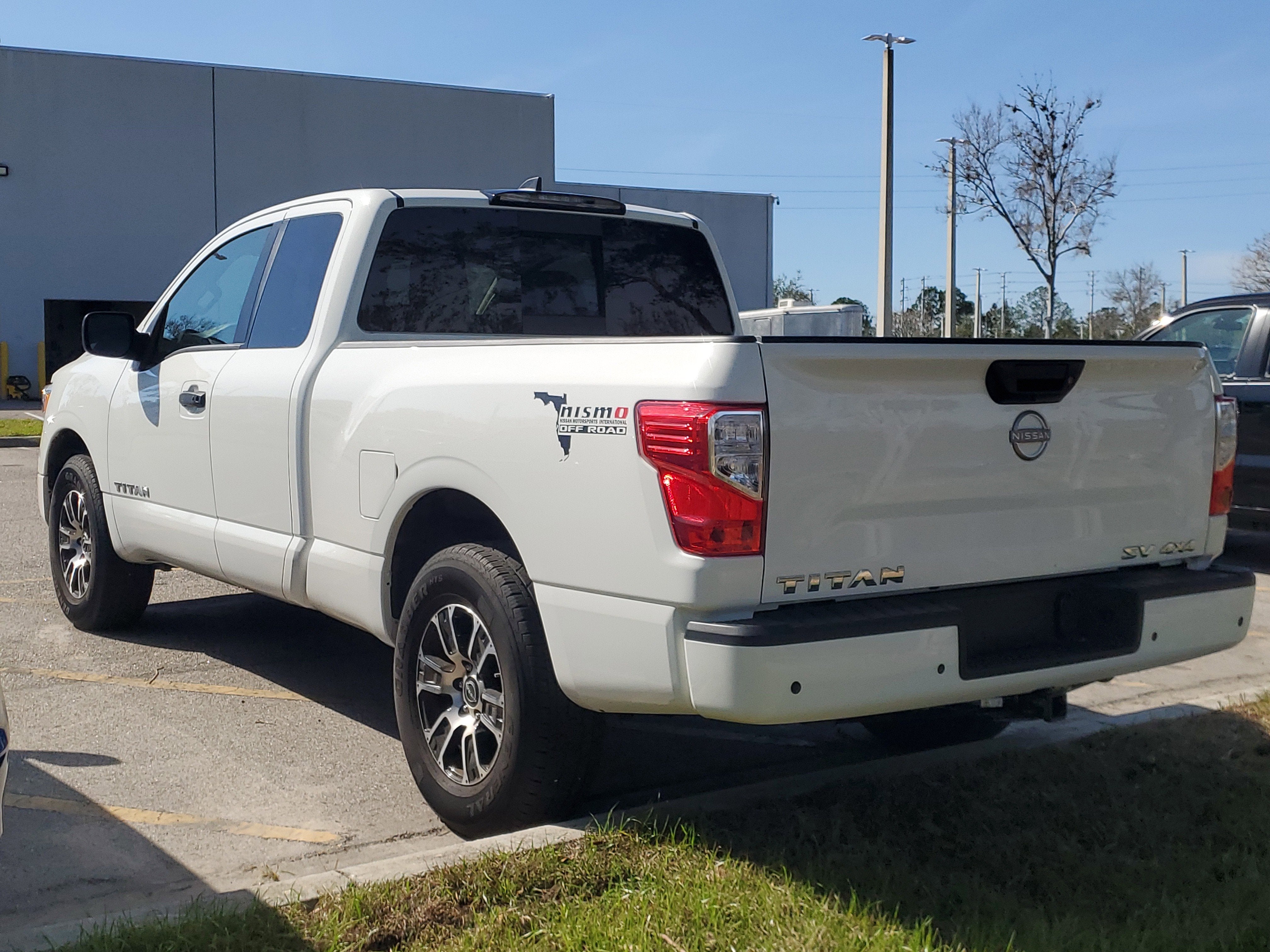 2024 Nissan Titan SV
