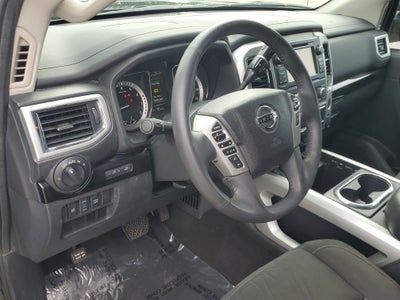 2017 Nissan Titan SV