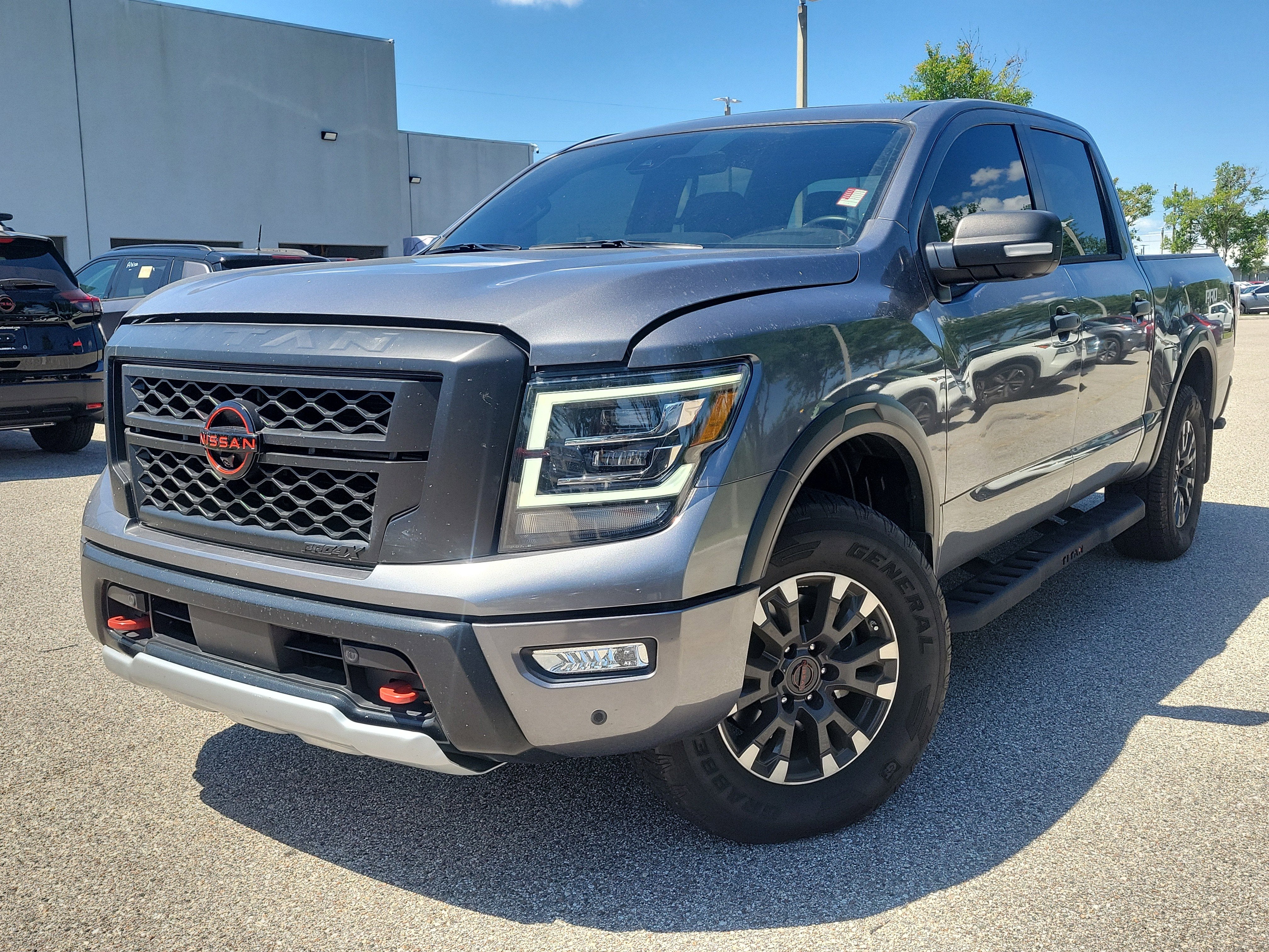 2023 Nissan Titan PRO-4X