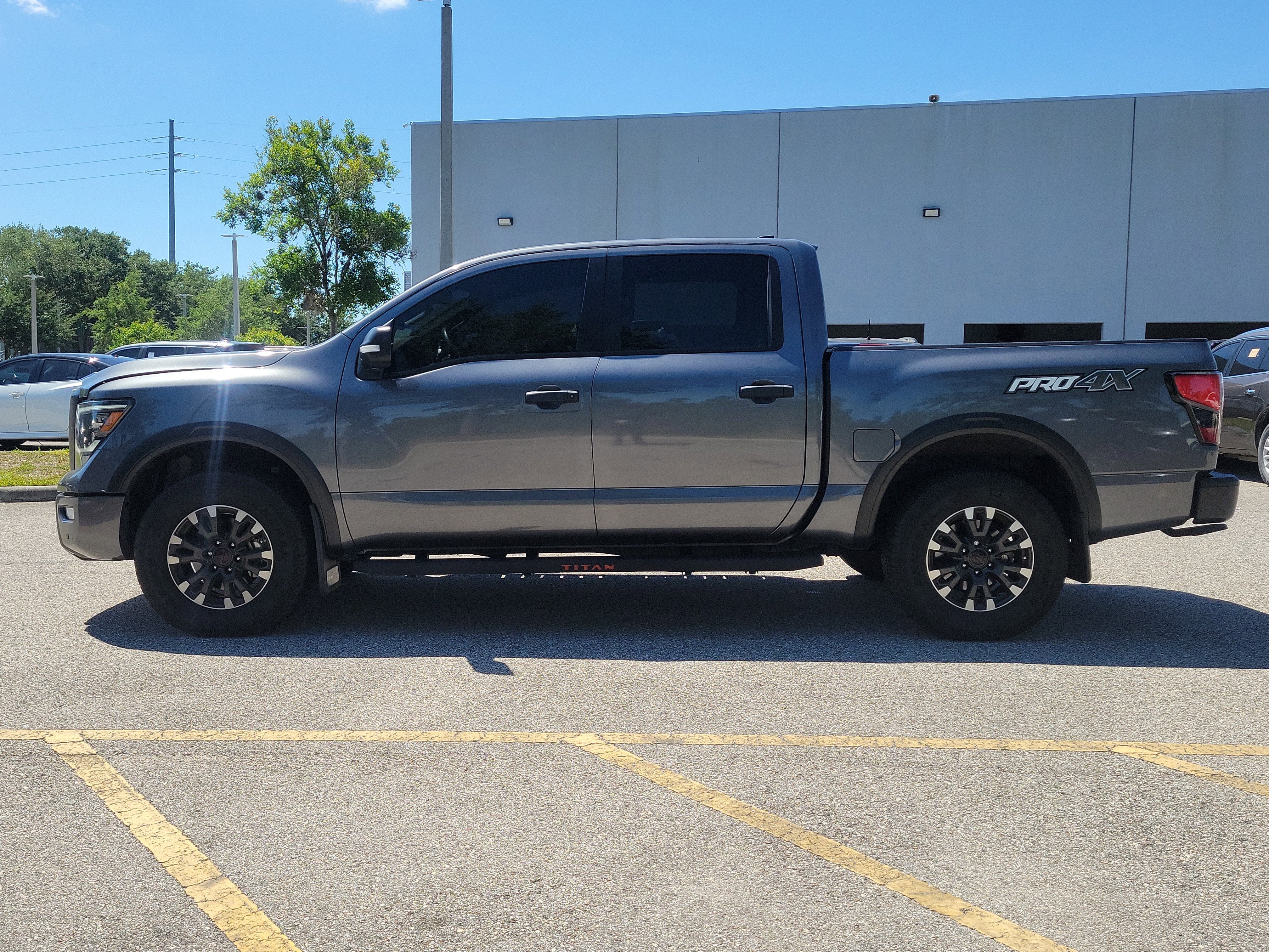 2023 Nissan Titan PRO-4X