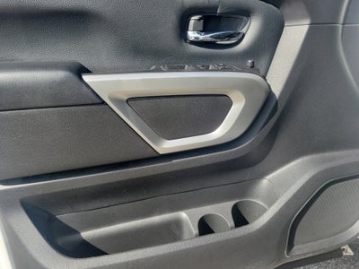 2021 Nissan Titan SV