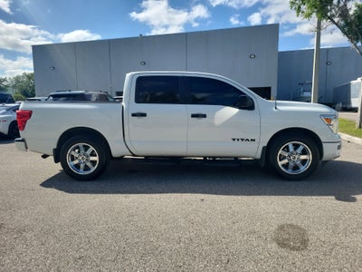 2021 Nissan Titan SV