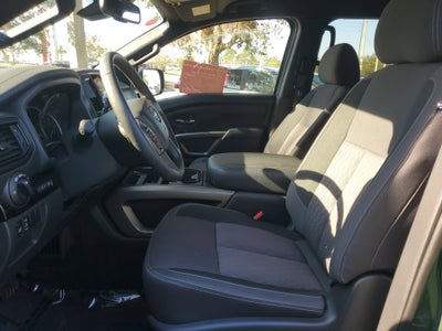 2024 Nissan Titan SV