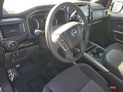 2024 Nissan Titan SV