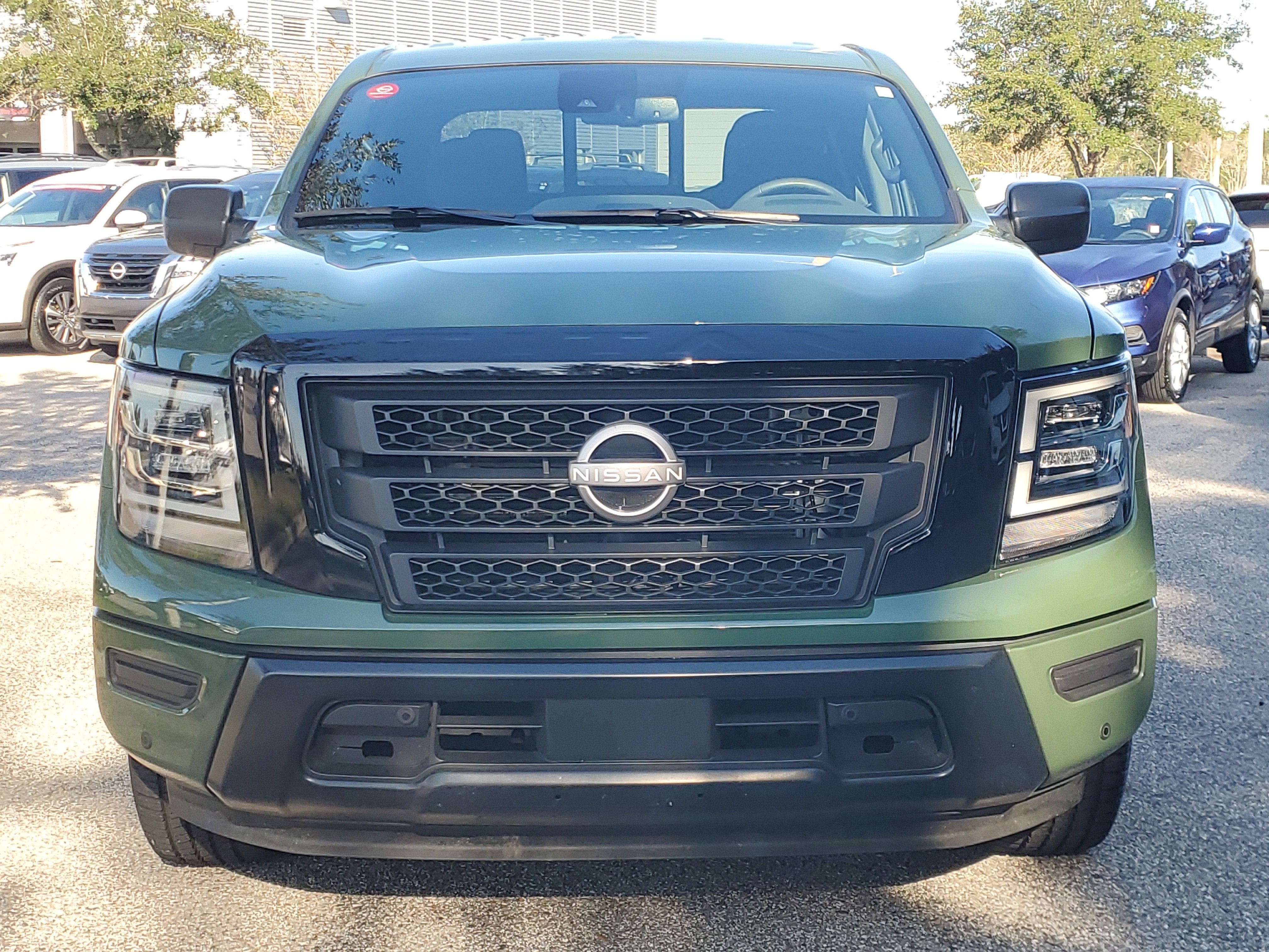 2024 Nissan Titan SV