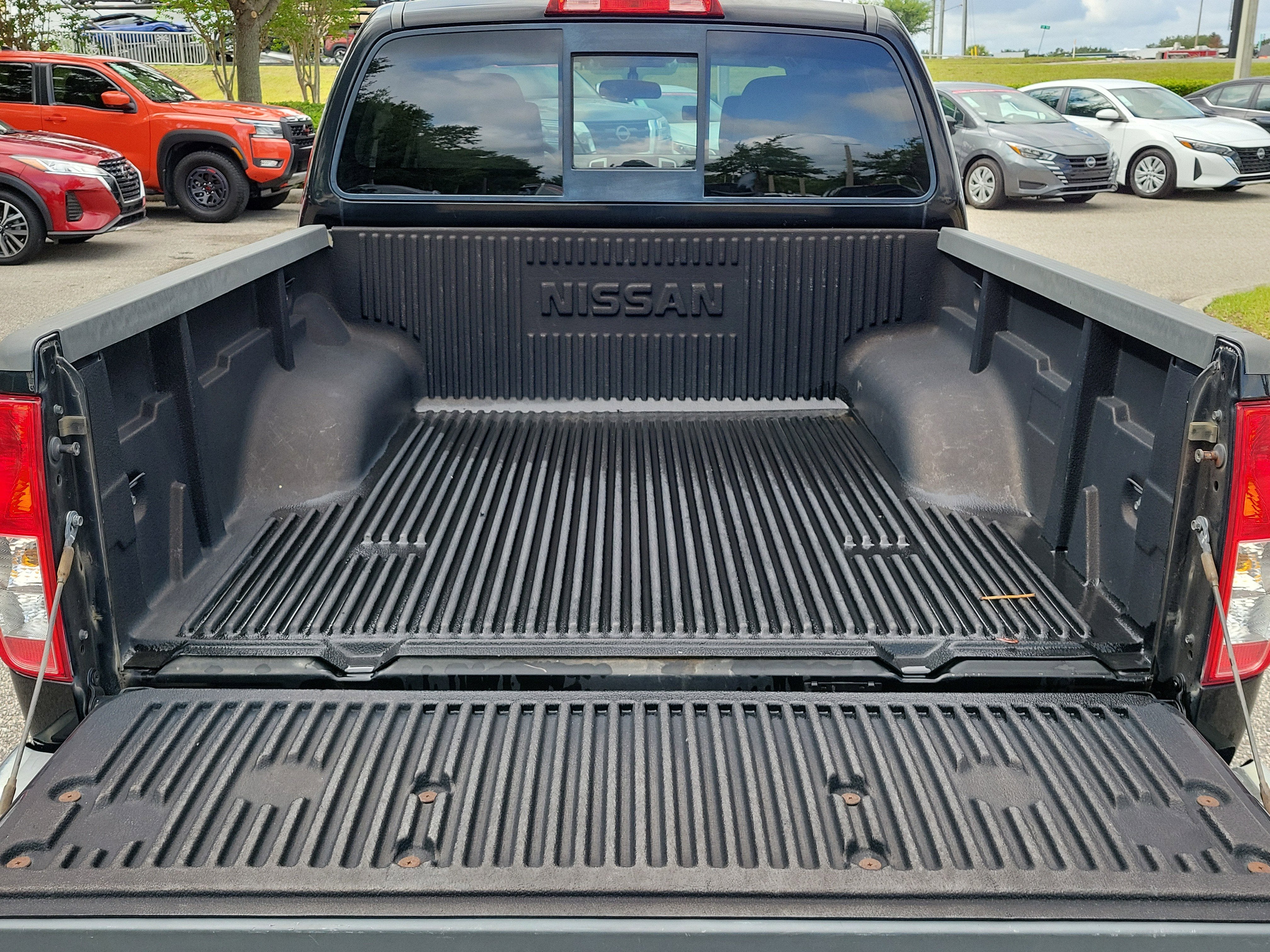 2017 Nissan Frontier SV V6
