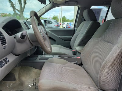 2017 Nissan Frontier SV V6