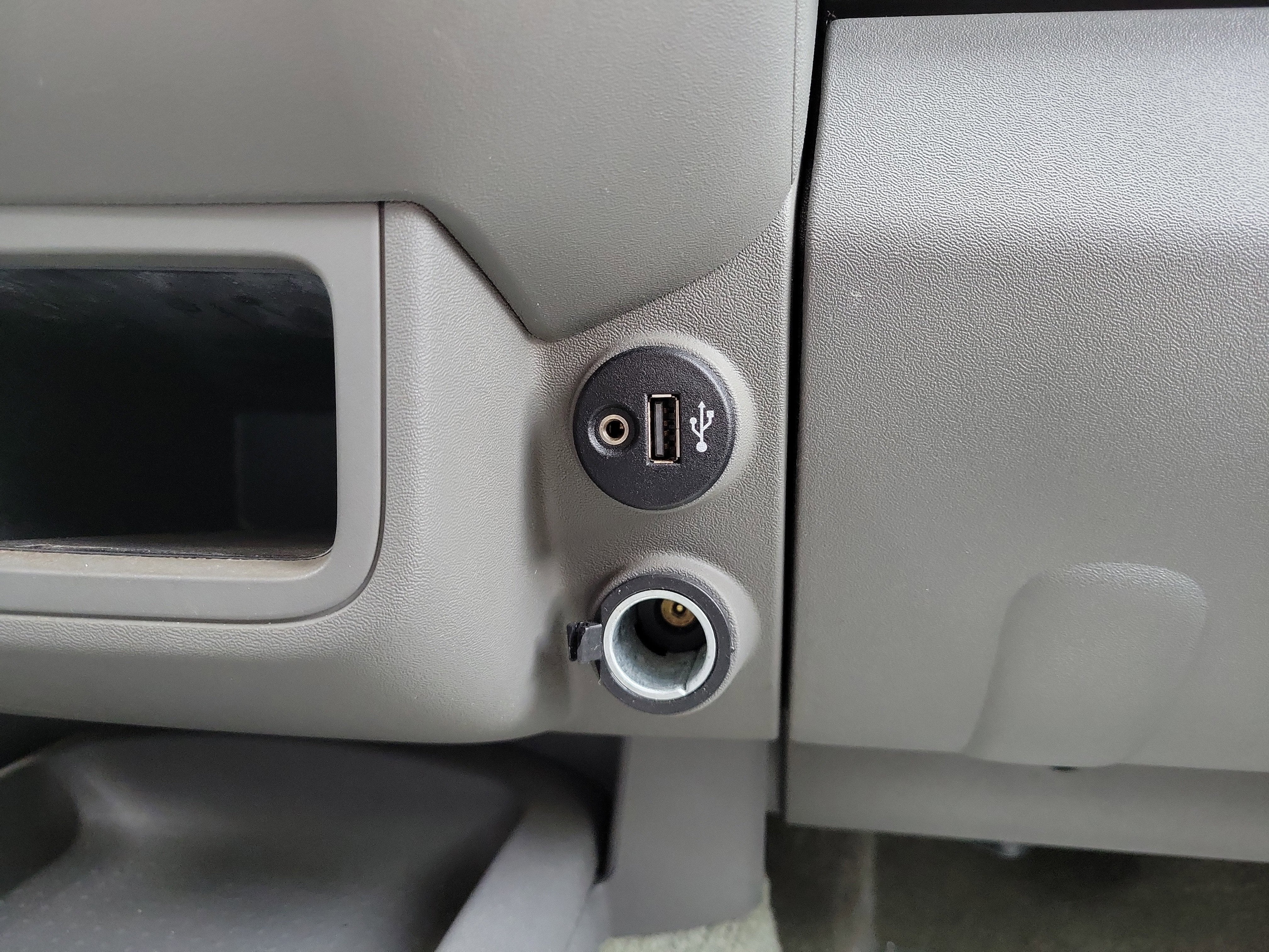 2017 Nissan Frontier SV V6