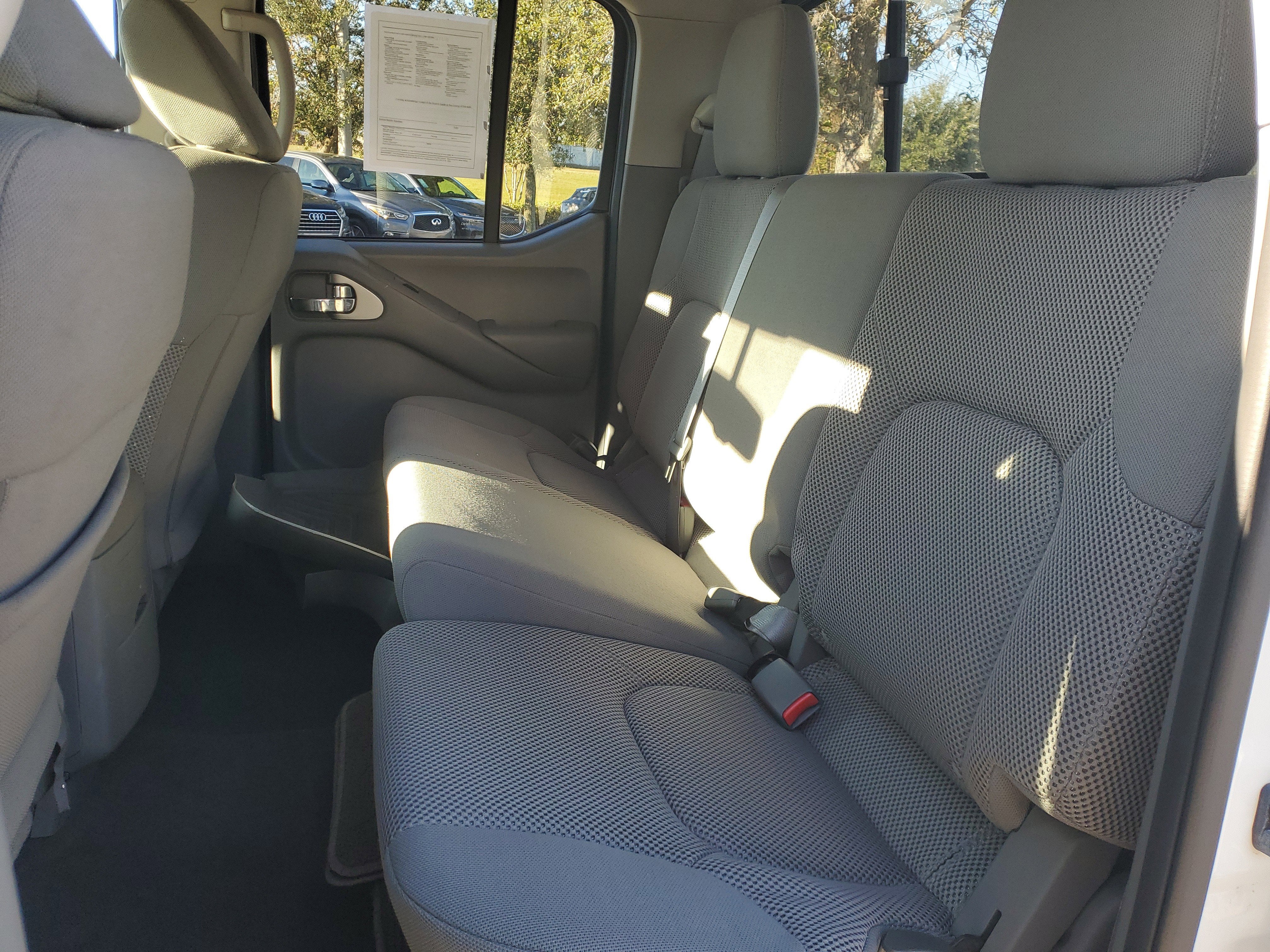 2020 Nissan Frontier SV