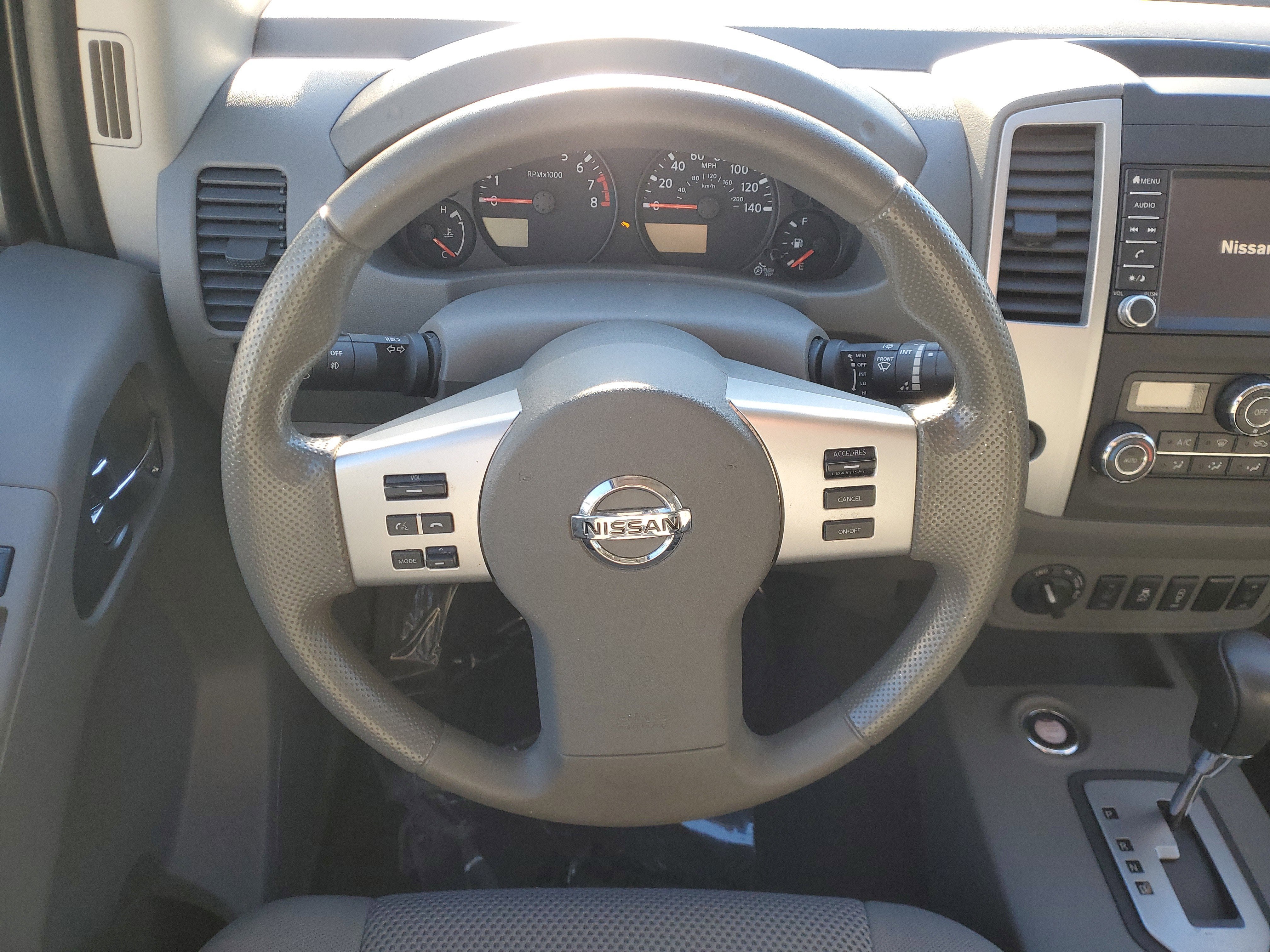 2020 Nissan Frontier SV