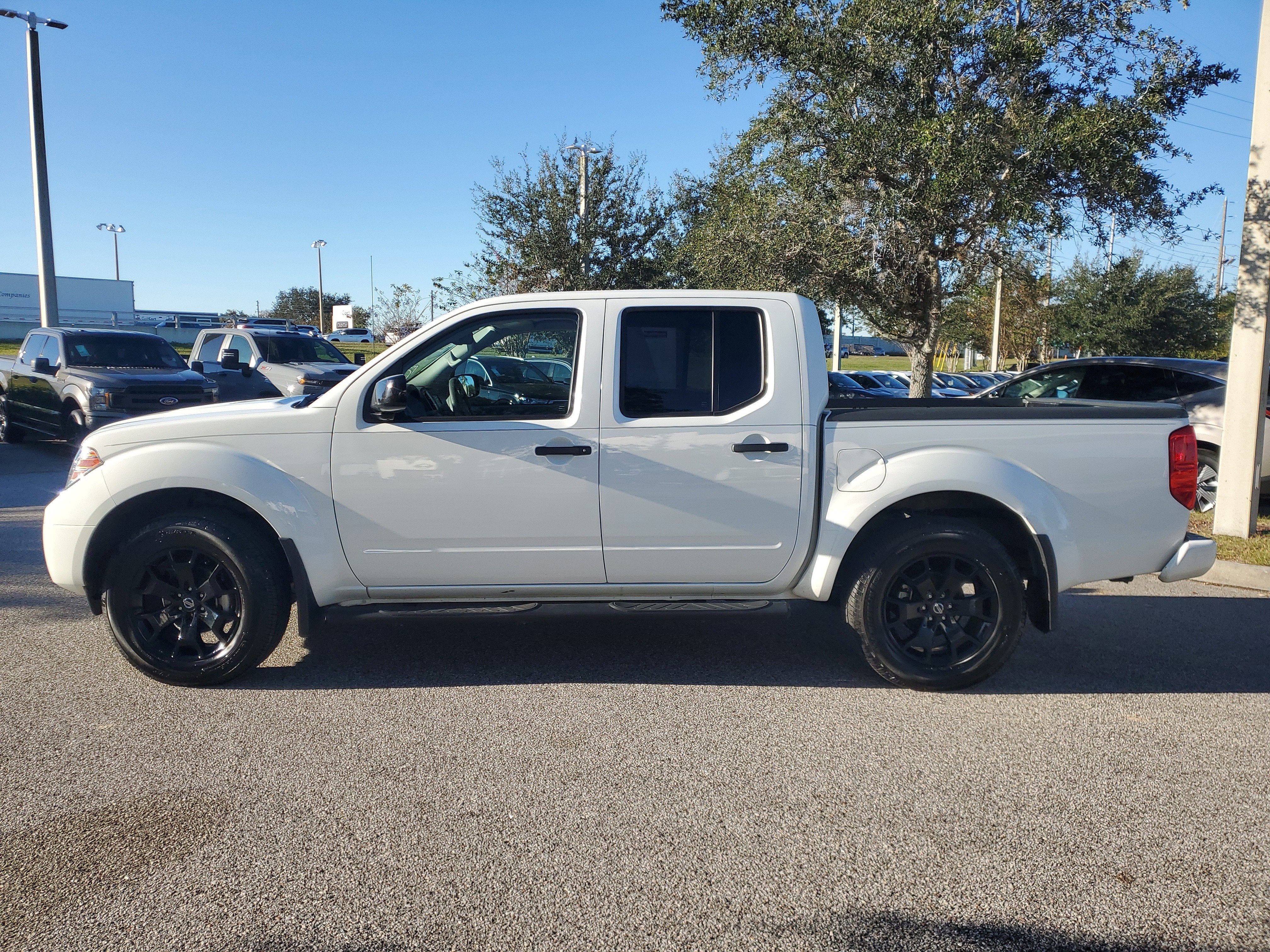 2020 Nissan Frontier SV