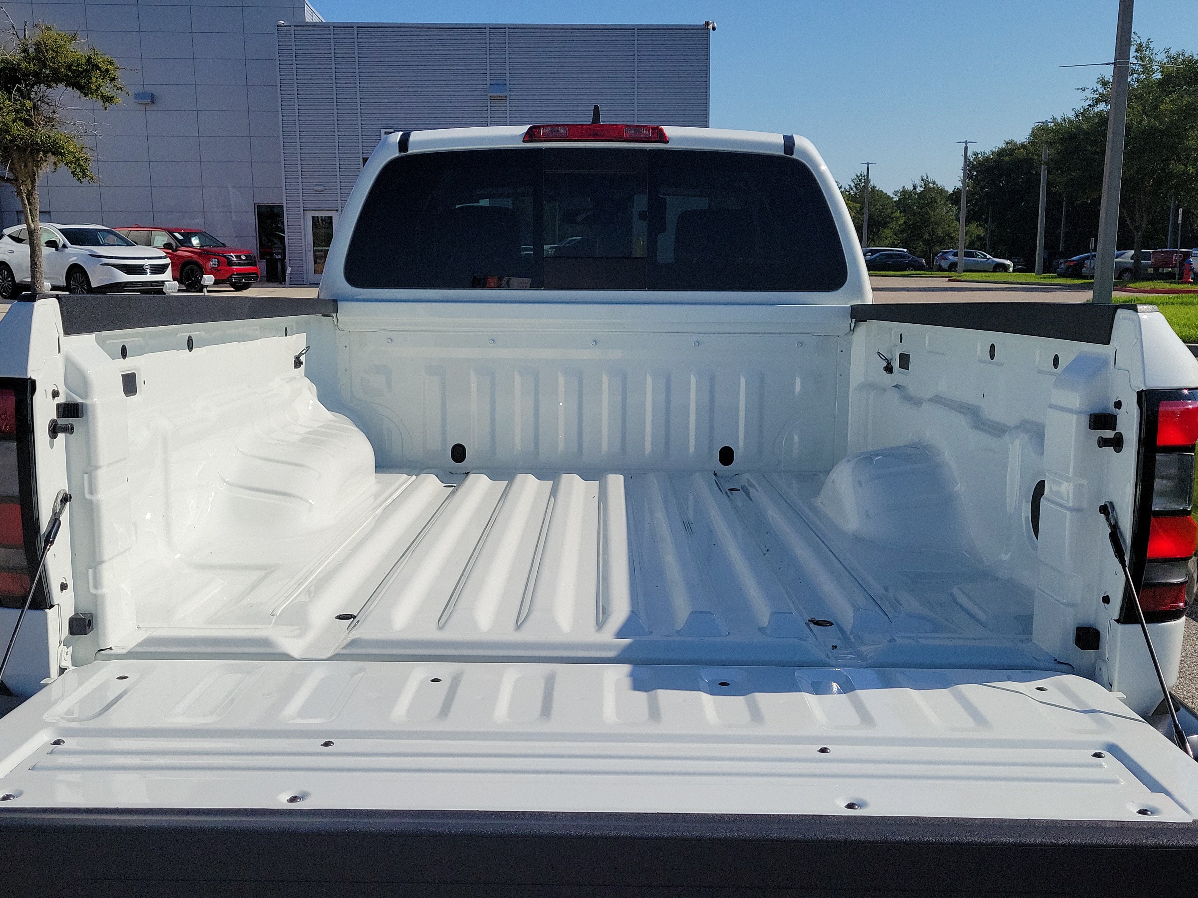 2026 Nissan Frontier S