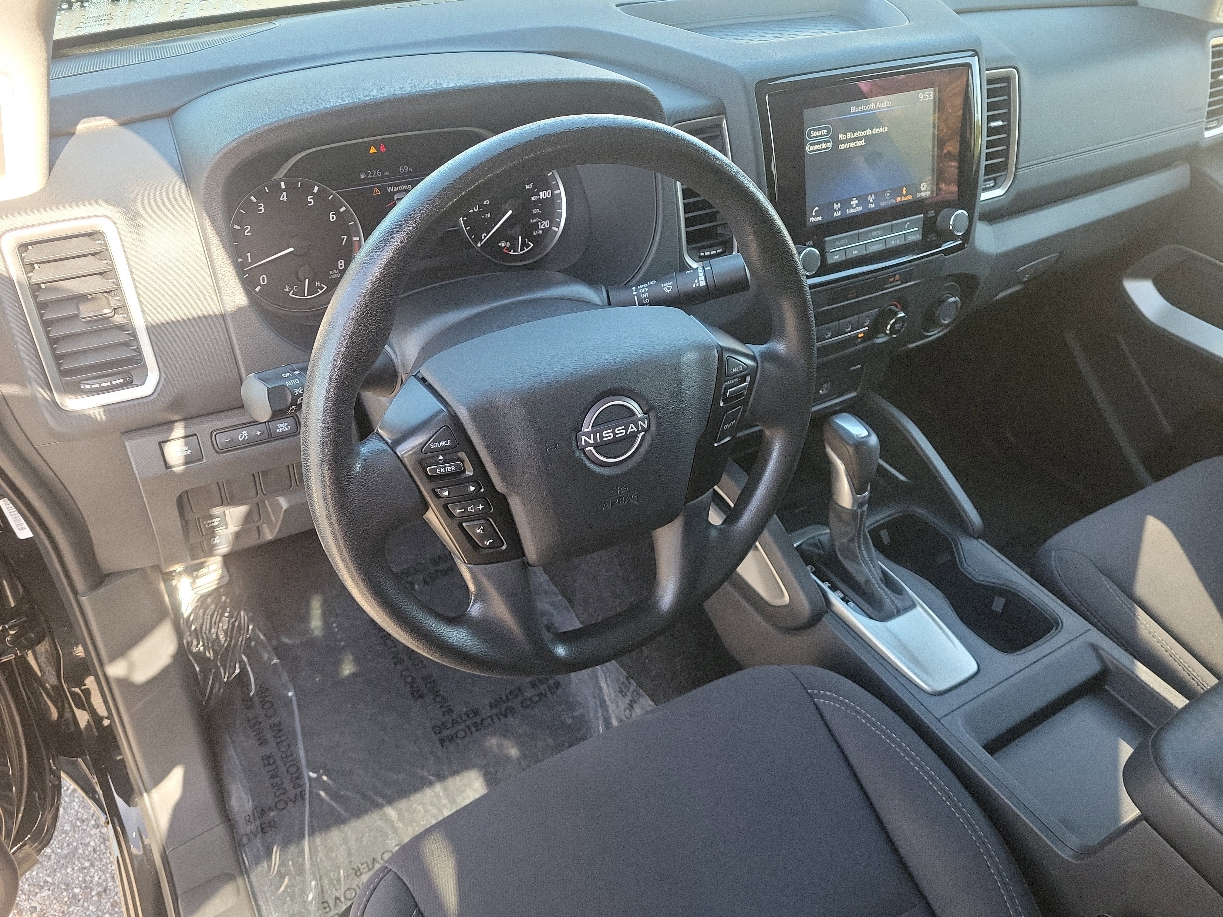 2022 Nissan Frontier SV