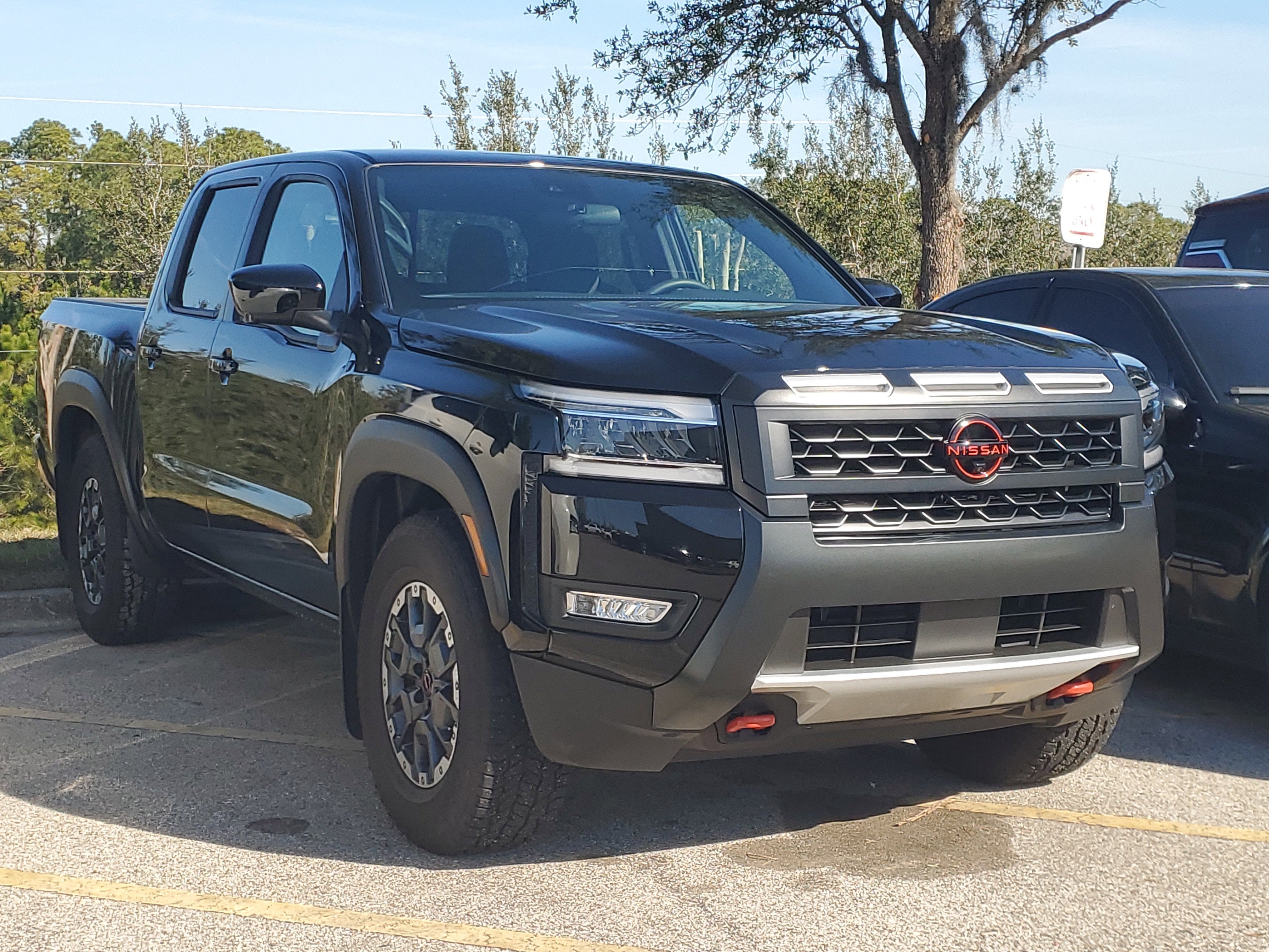 2025 Nissan Frontier PRO-X
