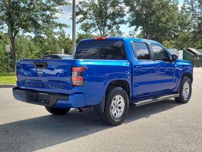 2024 Nissan Frontier SV