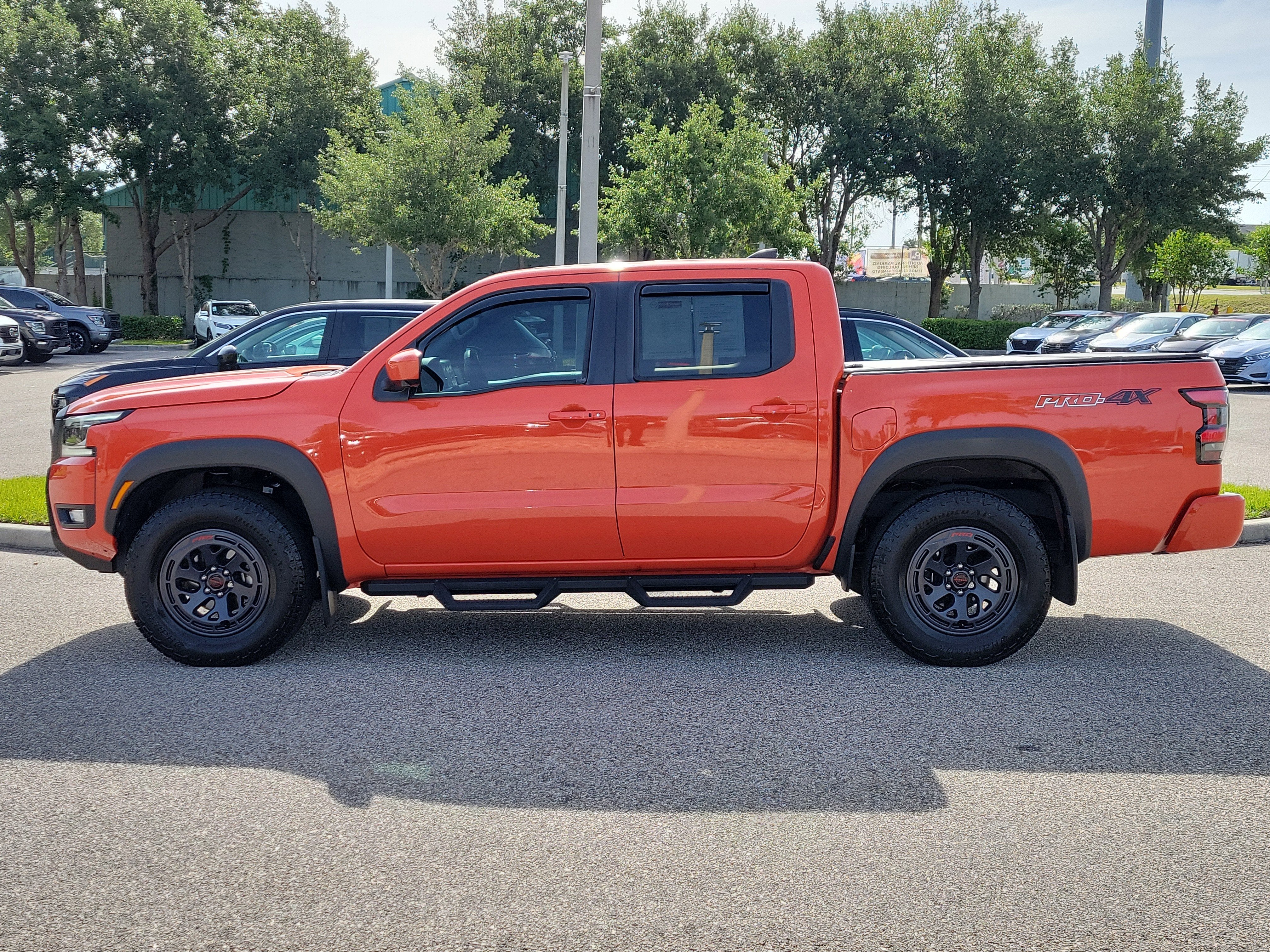 2025 Nissan Frontier PRO-4X