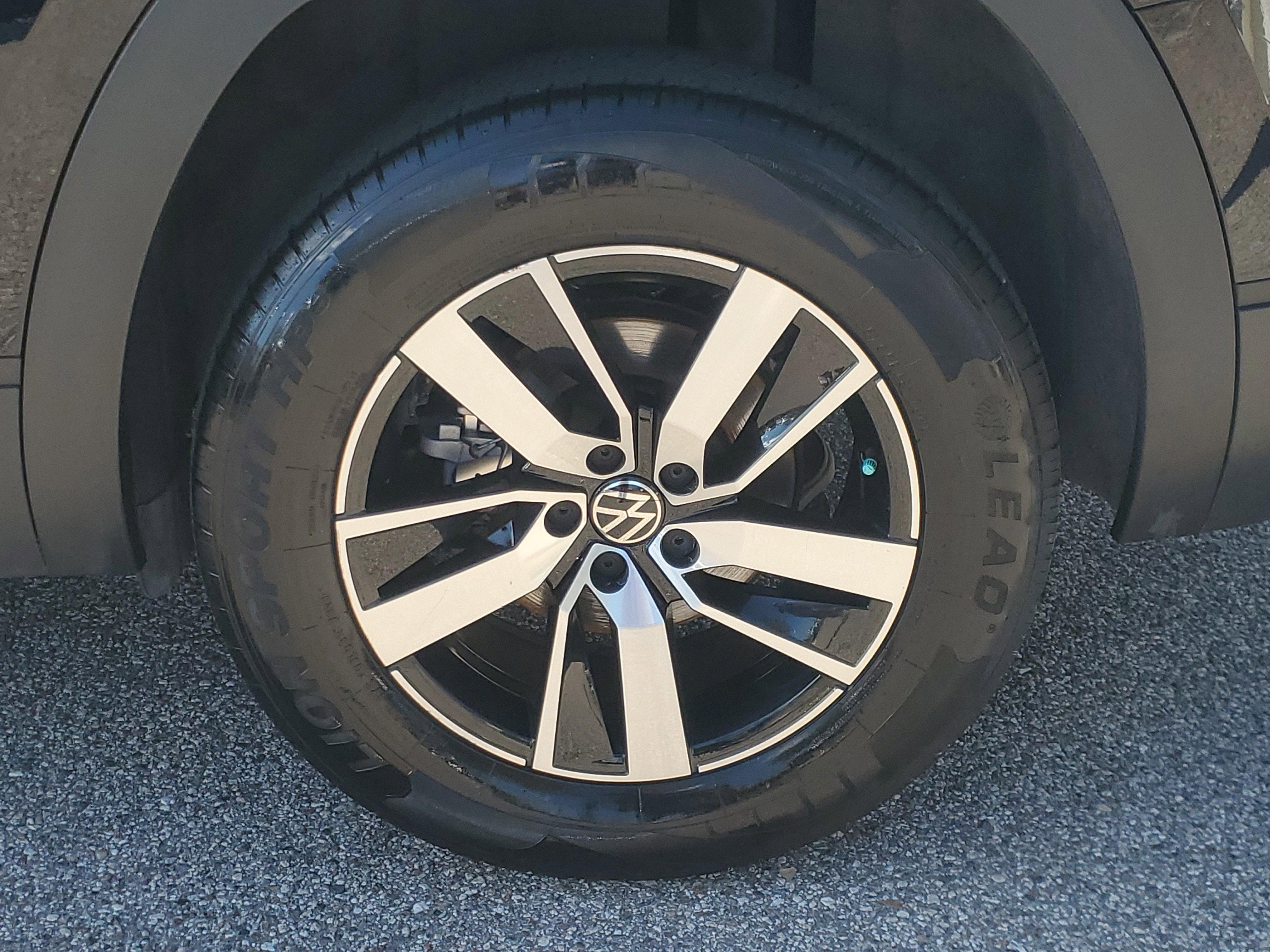 2023 Volkswagen Atlas 2.0T SE