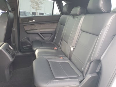 2023 Volkswagen Atlas Cross Sport 3.6L V6 SEL R-Line Black