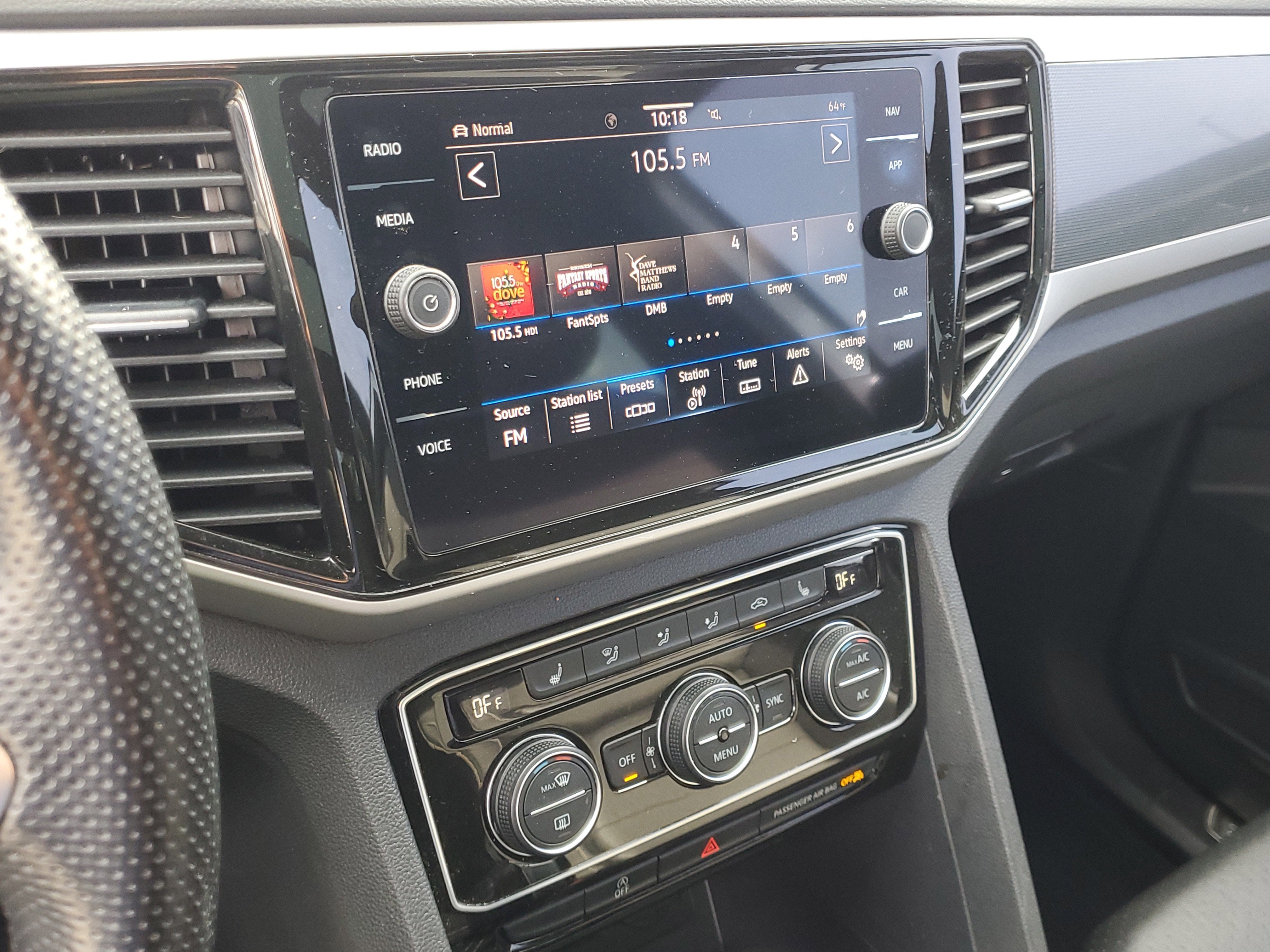 2023 Volkswagen Atlas Cross Sport 3.6L V6 SEL R-Line Black