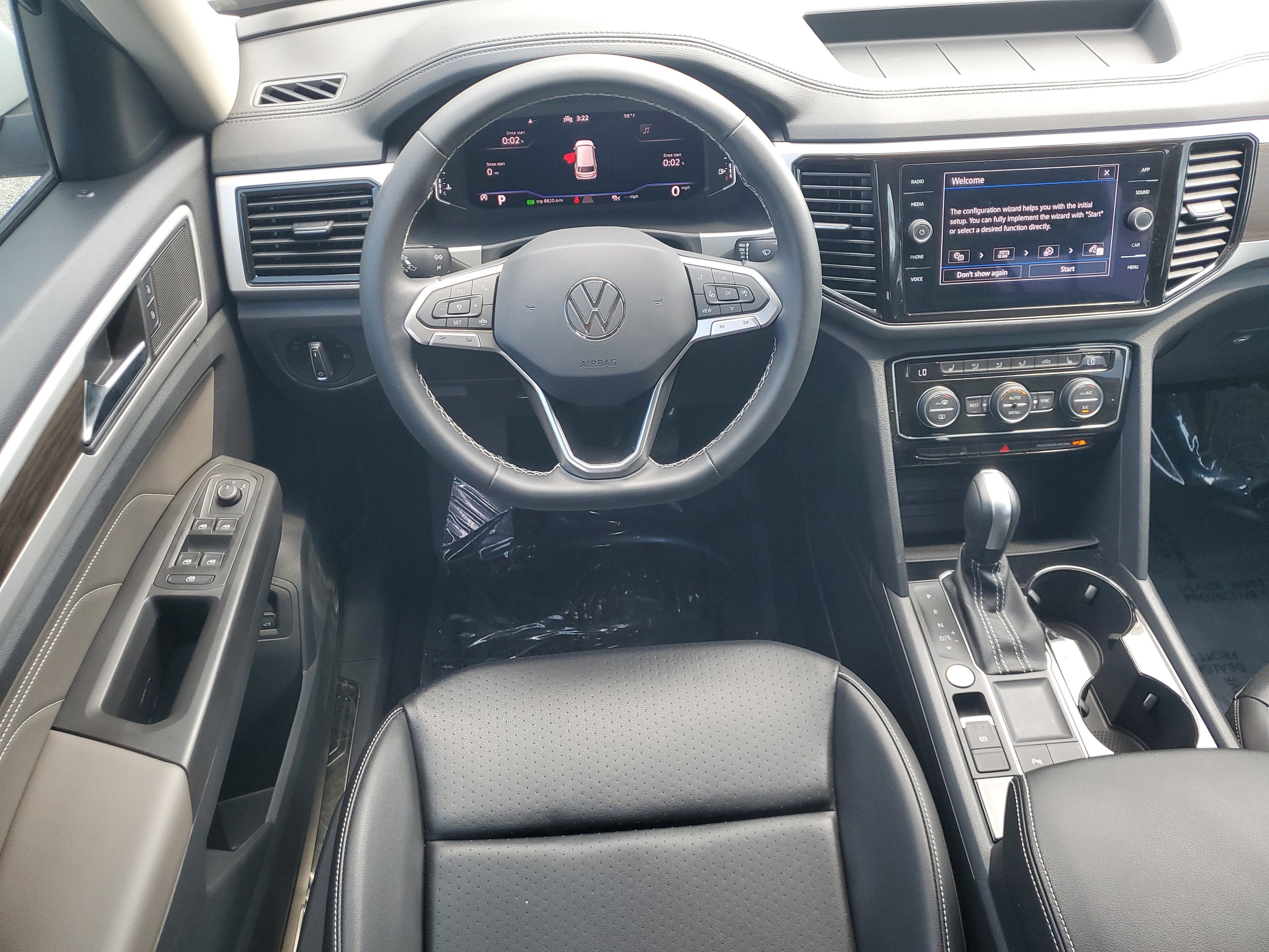 2022 Volkswagen Atlas 3.6L V6 SE w/Technology