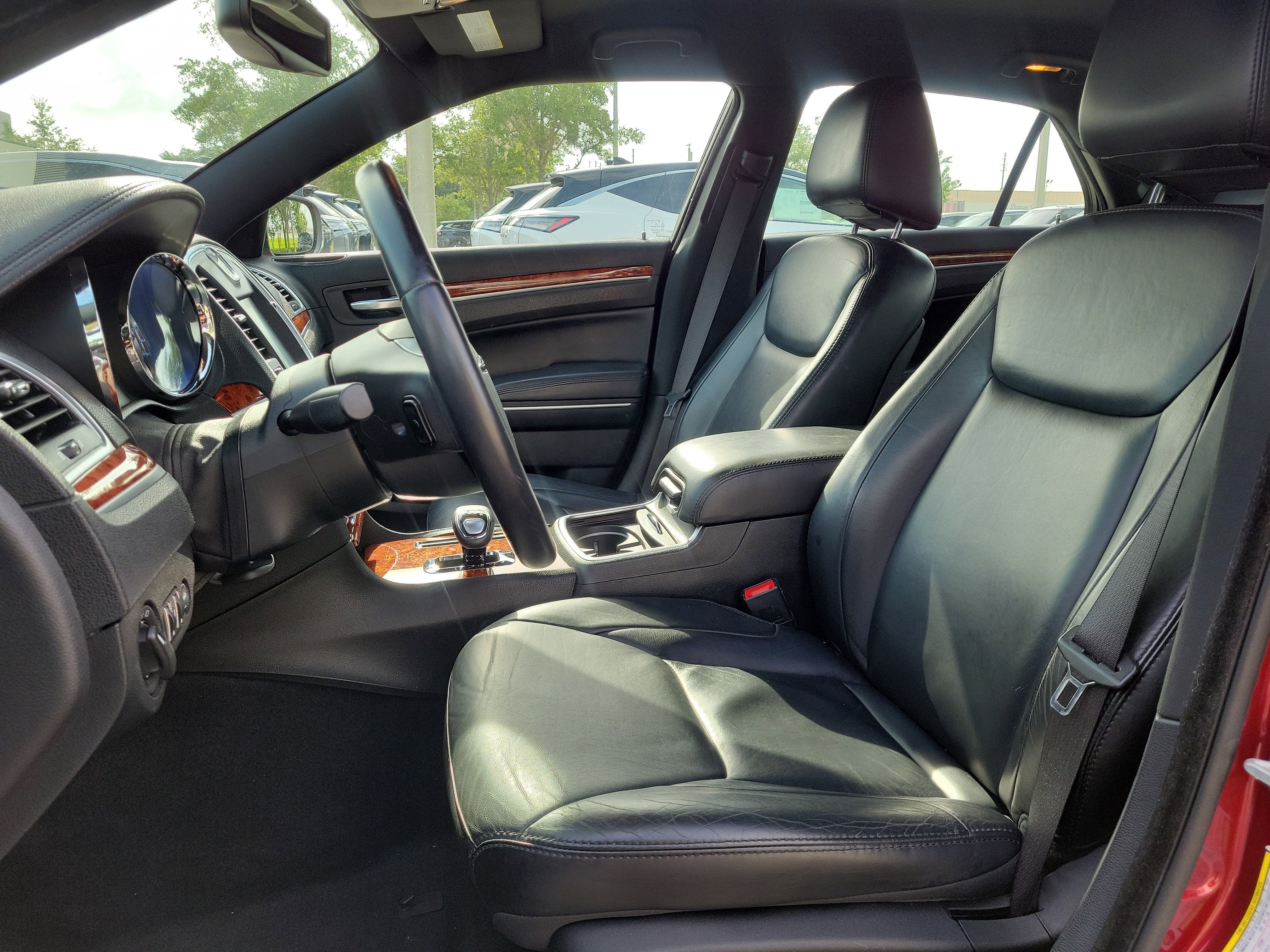 2014 Chrysler 300 Base