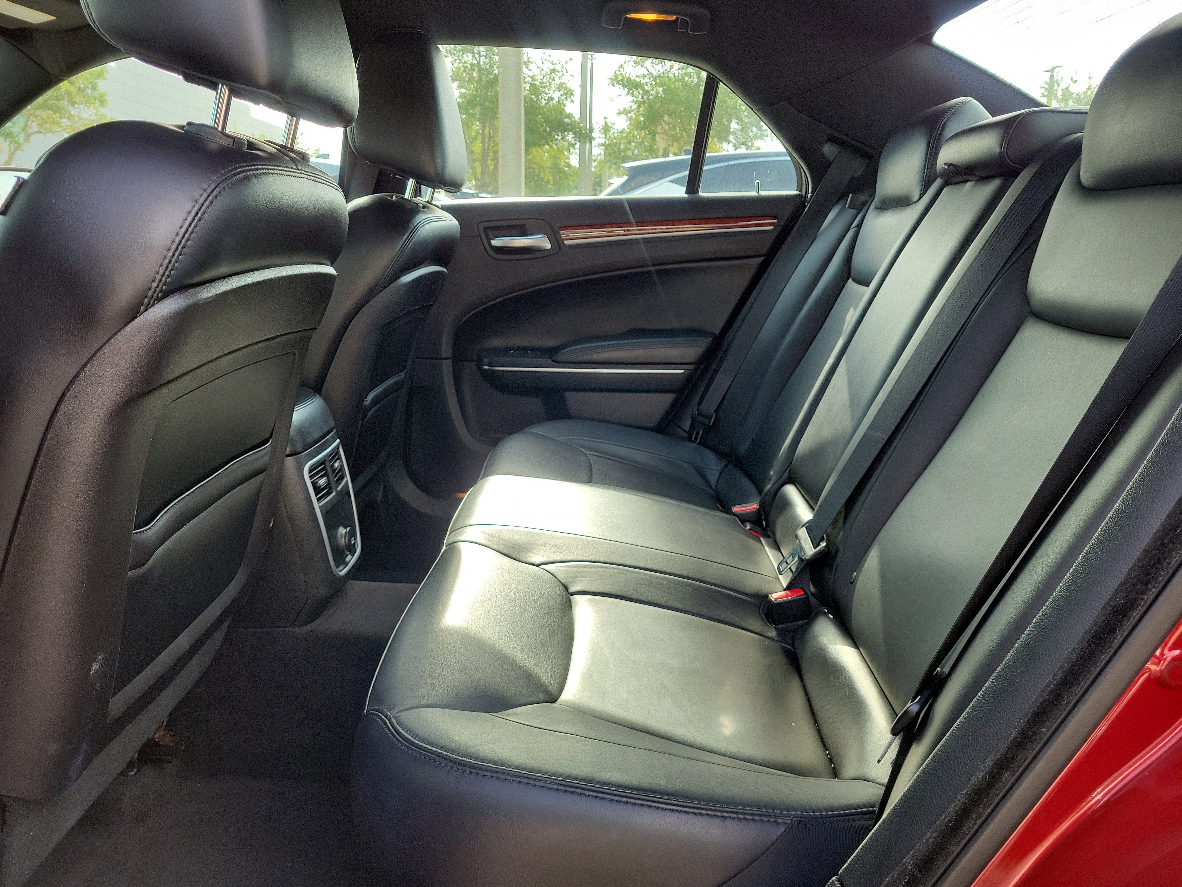 2014 Chrysler 300 Base