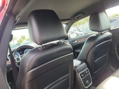2014 Chrysler 300 Base
