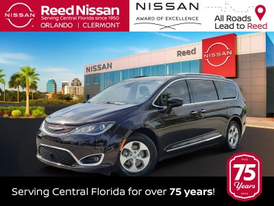 2017 Chrysler Pacifica Touring-L Plus