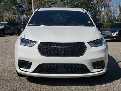 2024 Chrysler Pacifica Hybrid S Appearance Pkg