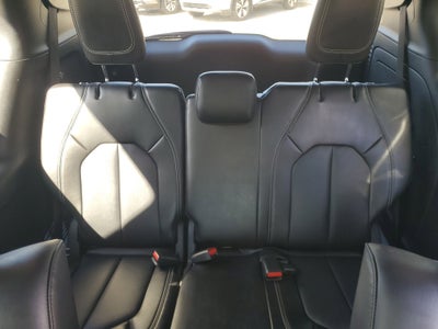 2024 Chrysler Pacifica Hybrid S Appearance Pkg