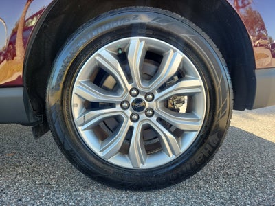 2024 Ford Edge Titanium