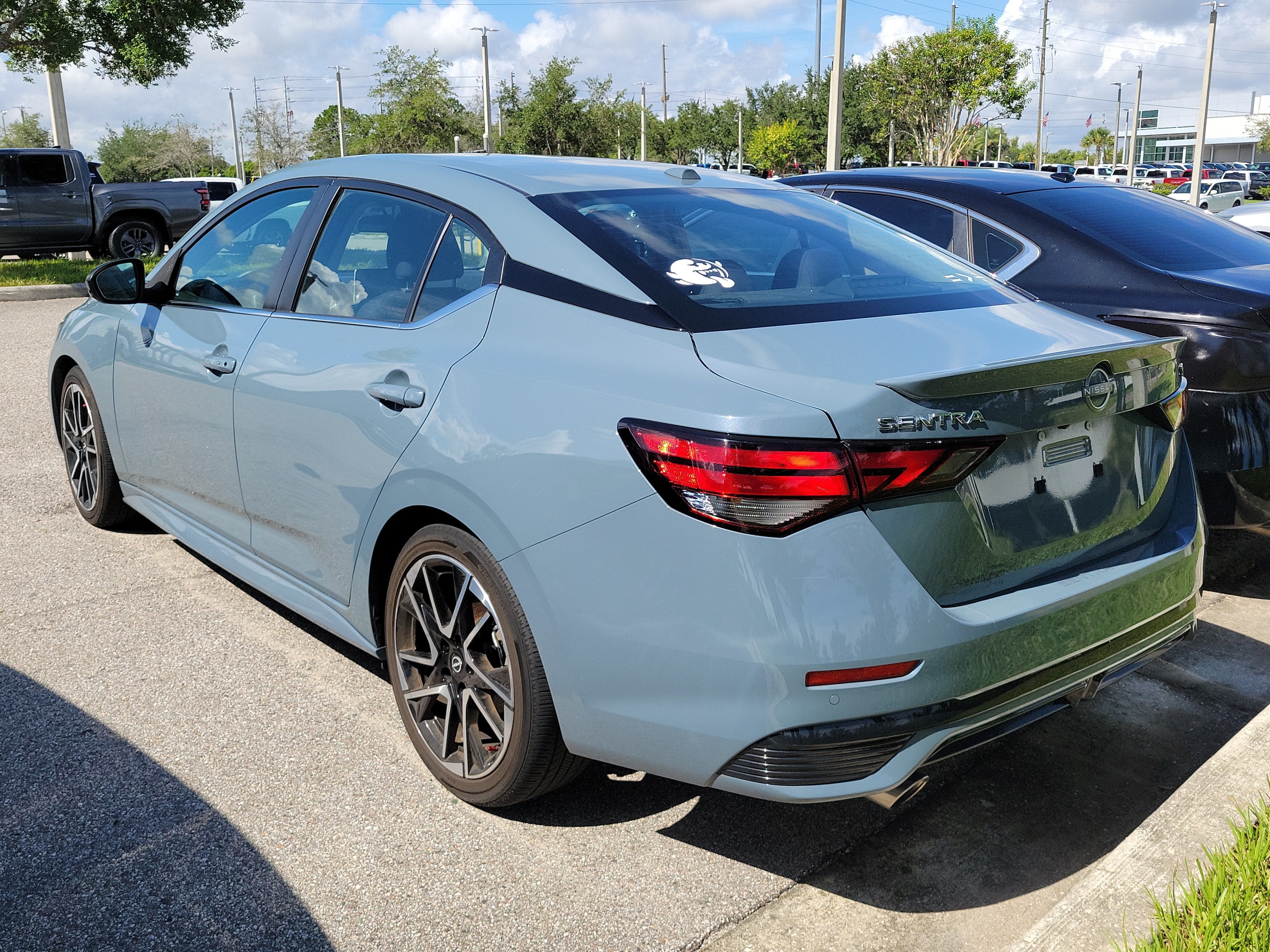 2025 Nissan Sentra SR