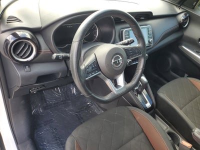 2019 Nissan Kicks SR