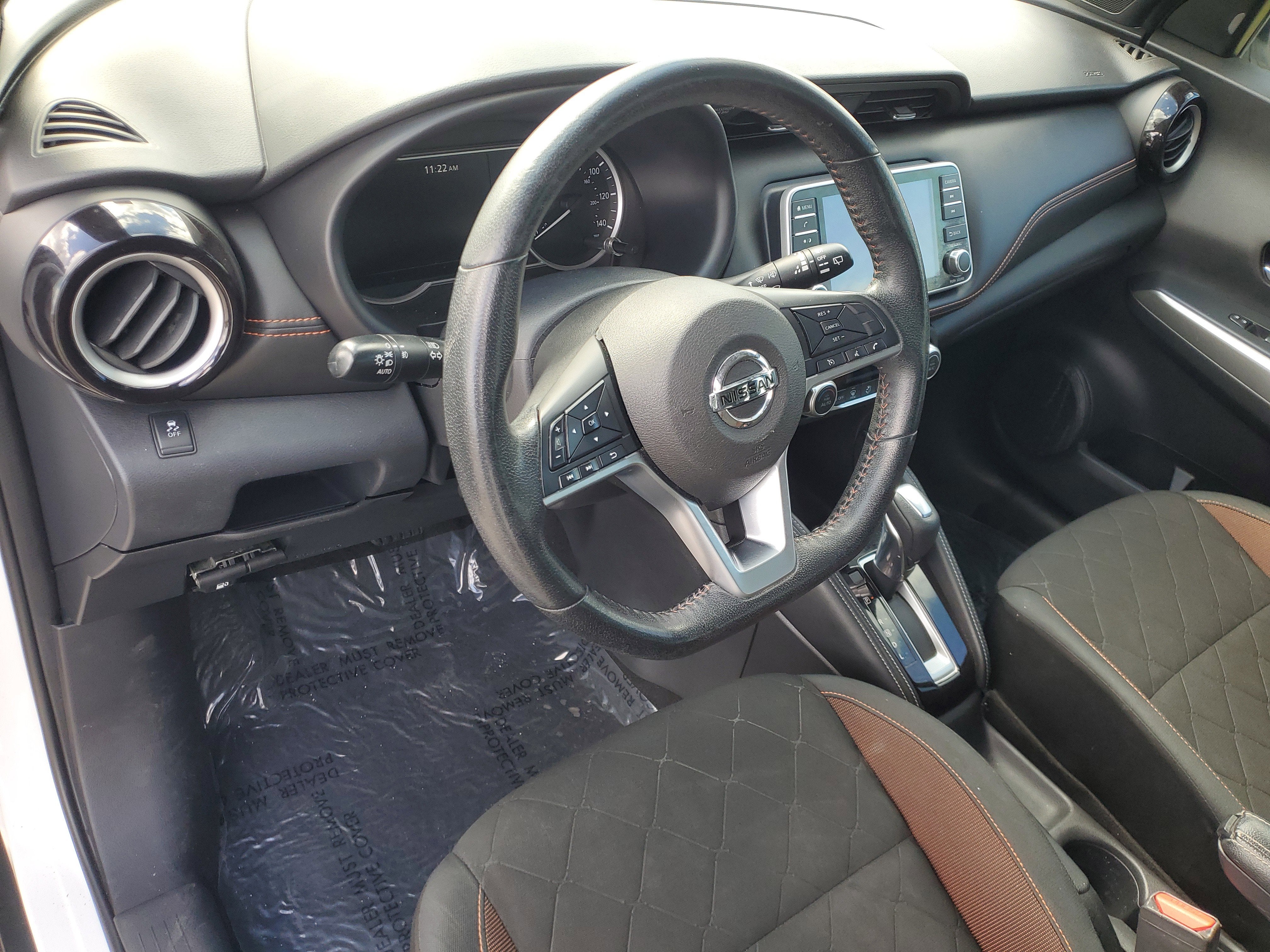 2019 Nissan Kicks SR