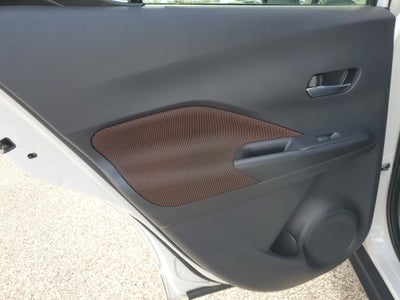 2019 Nissan Kicks SR