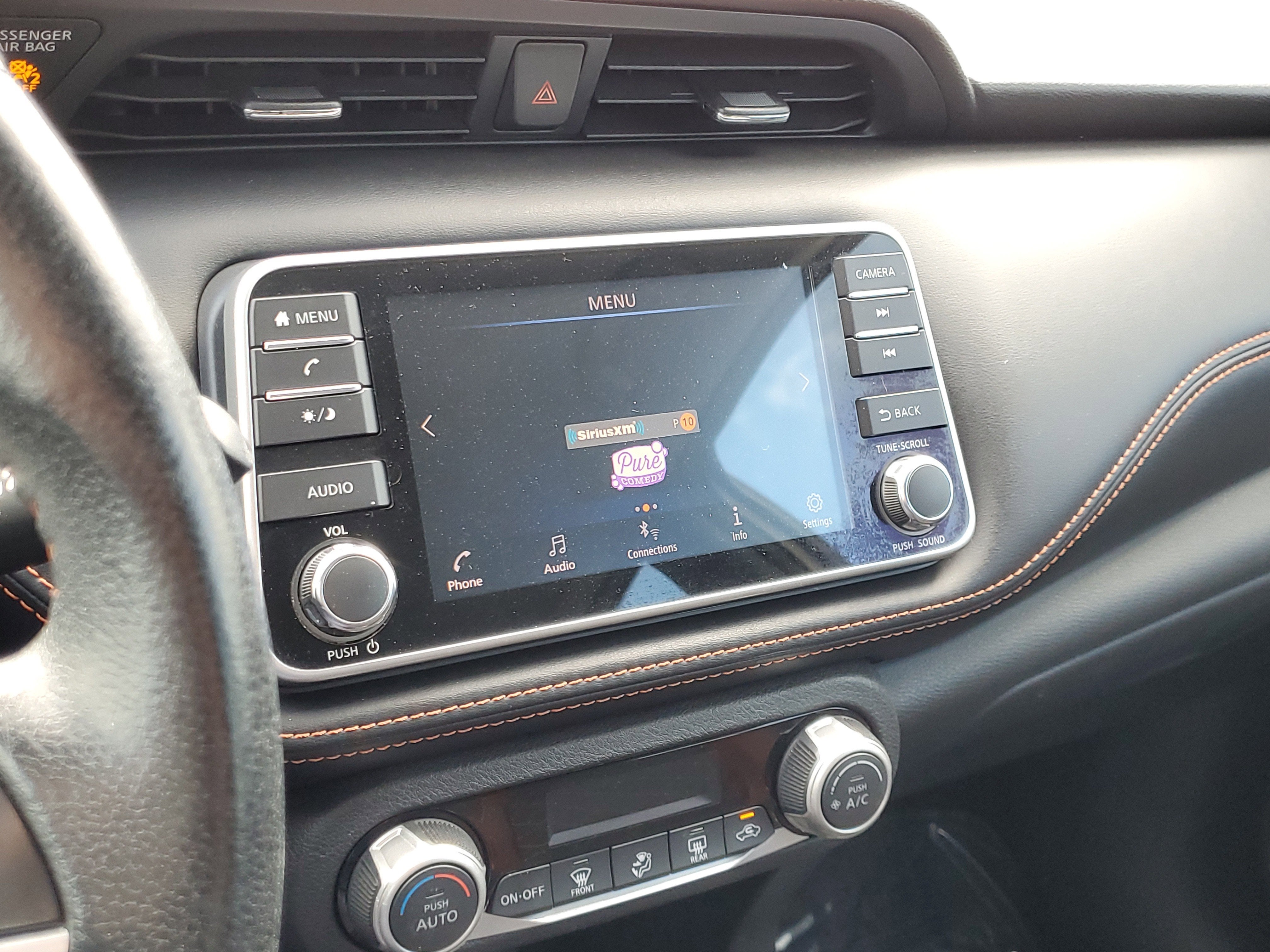 2019 Nissan Kicks SR