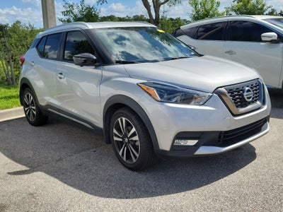 2019 Nissan Kicks SR