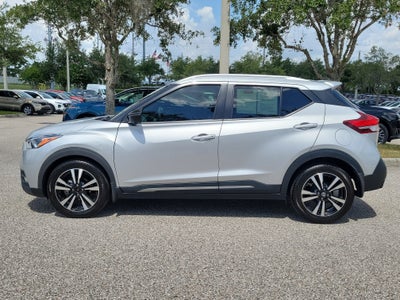 2019 Nissan Kicks SR