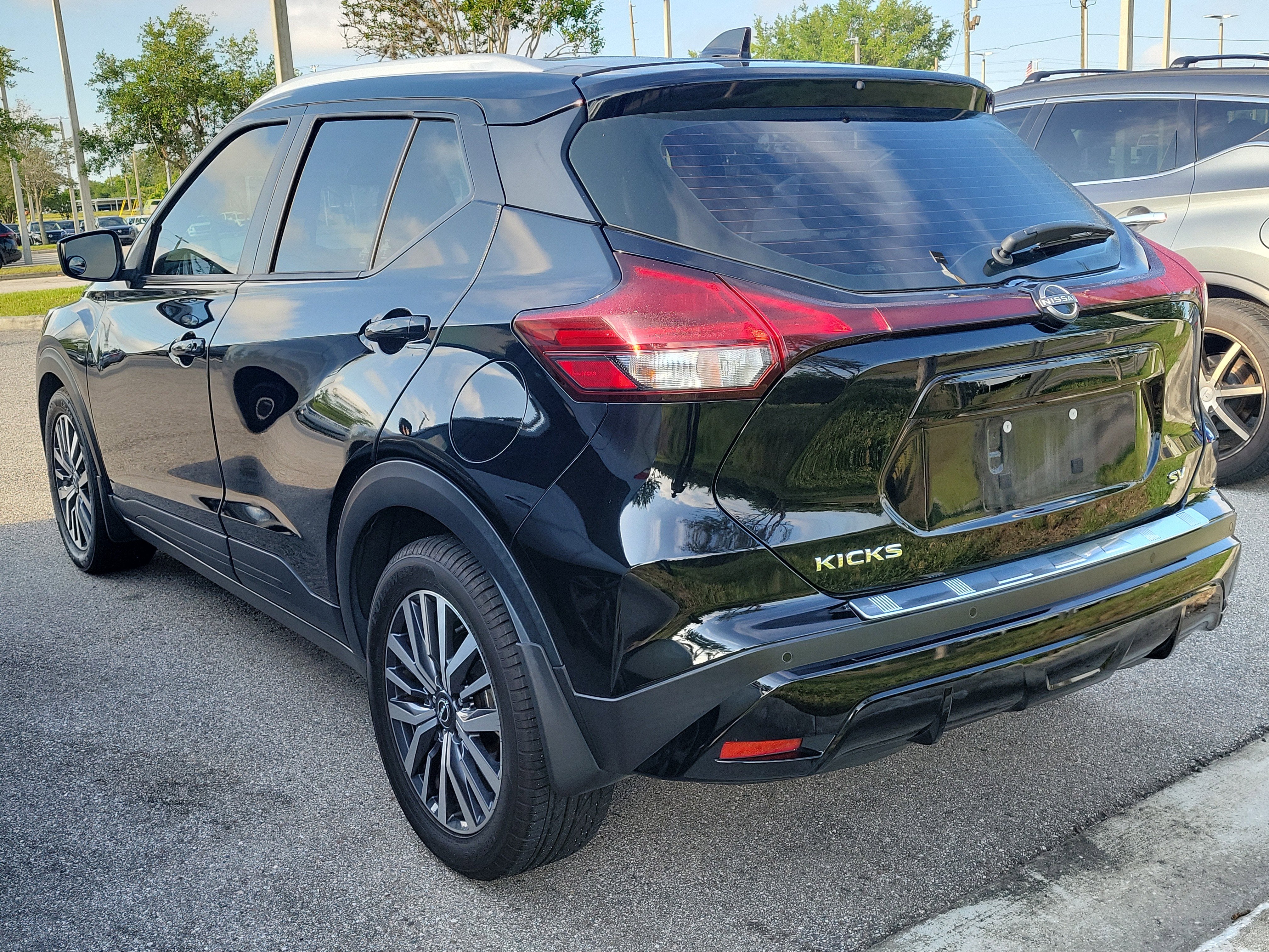 2023 Nissan Kicks SV