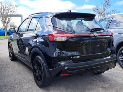 2024 Nissan Kicks SR